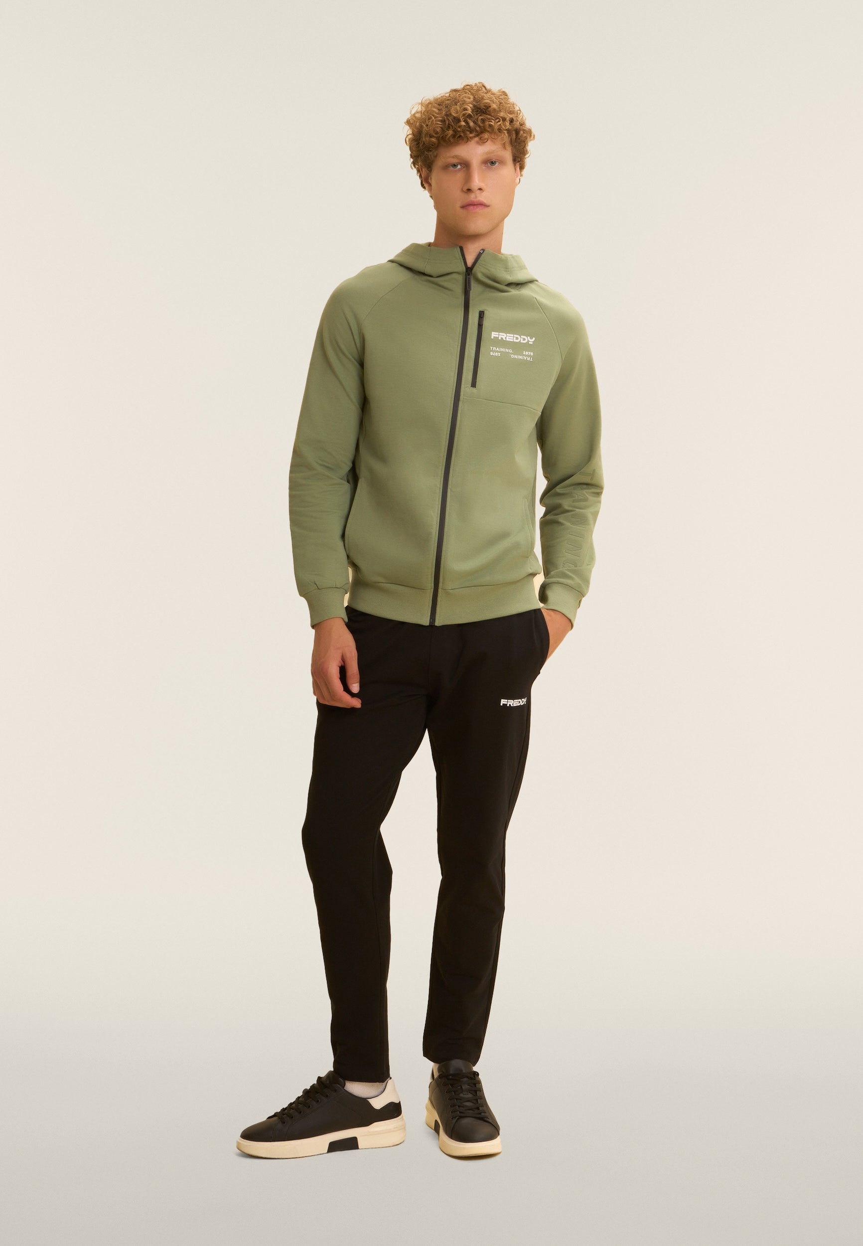 S26MTRK3_V102N_-_M_3XL 2