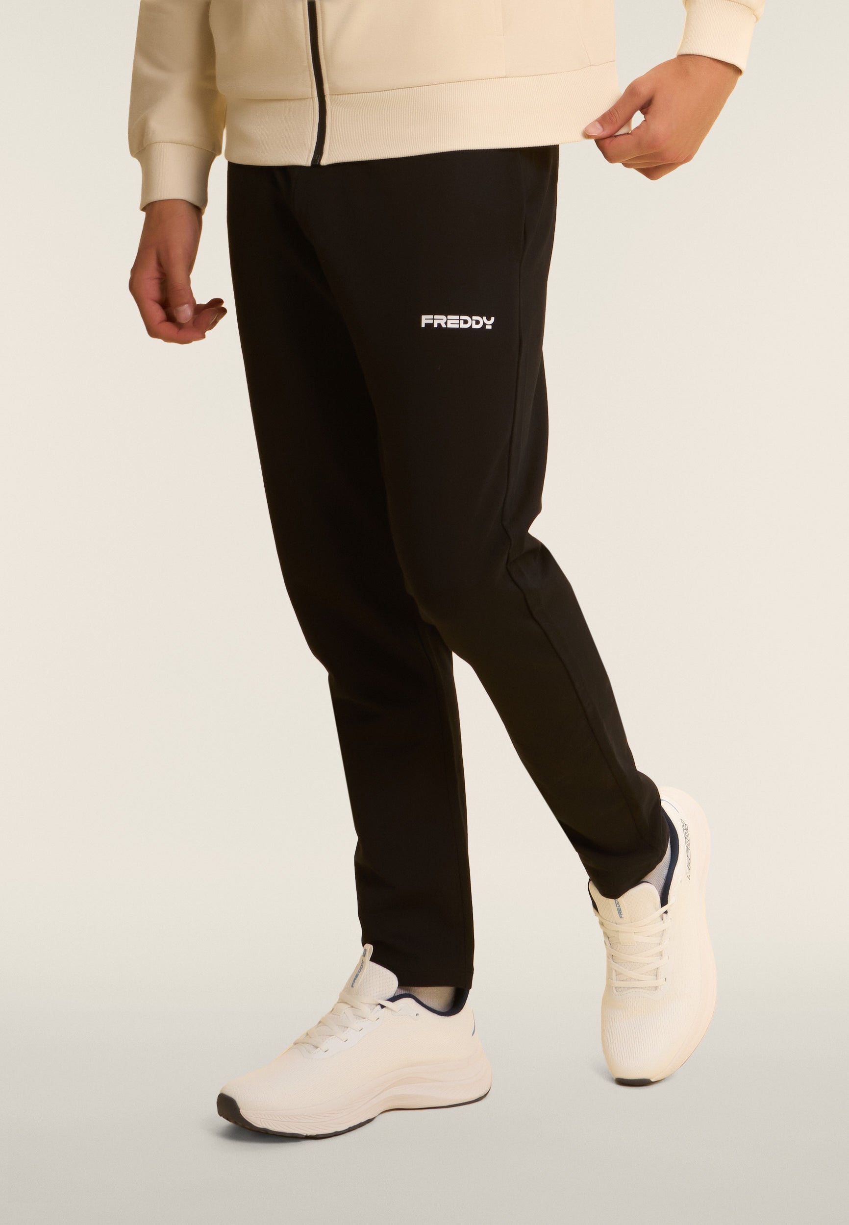 S26MTRK3_W105N_-_M_3XL 4