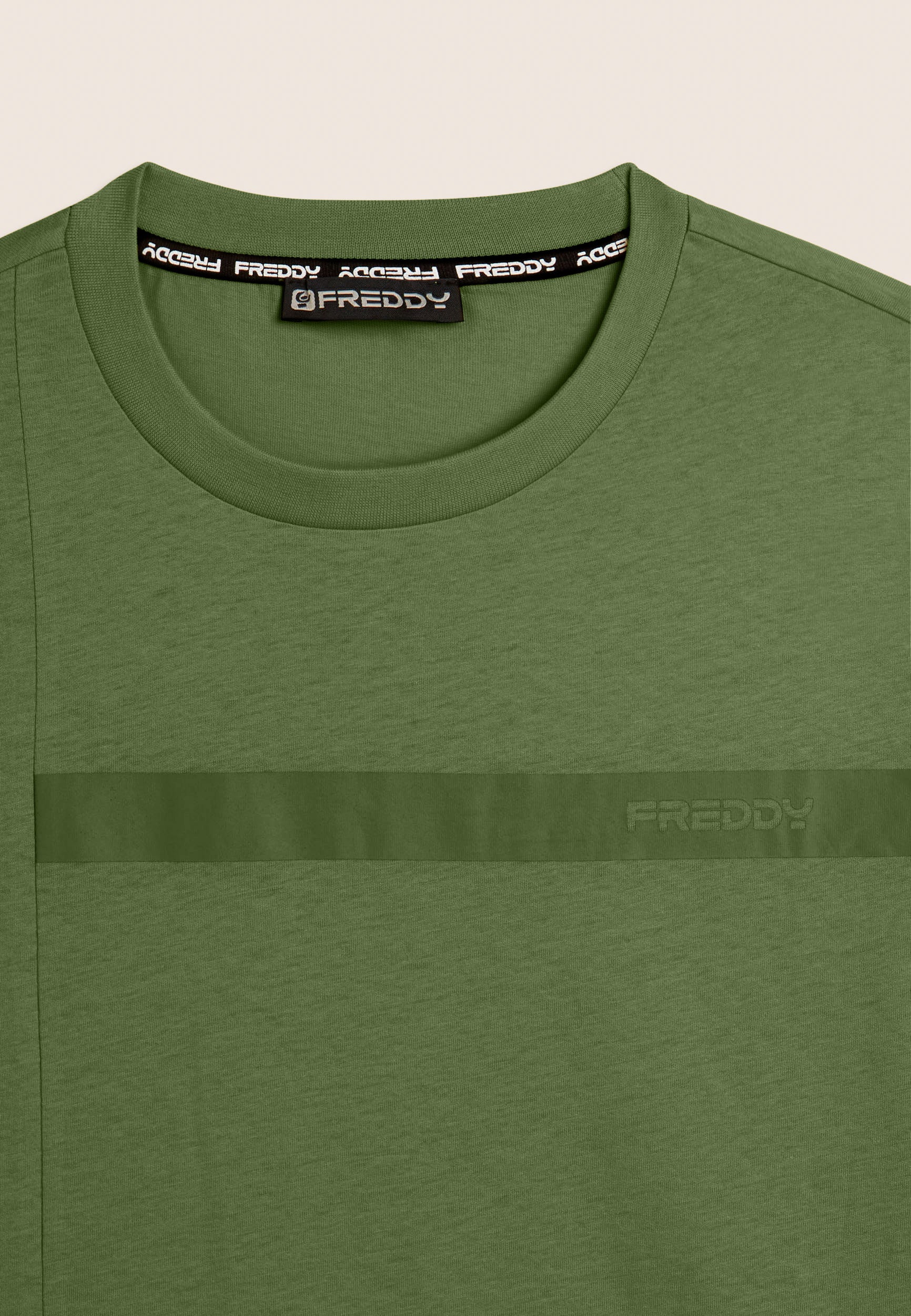 S26MTRT1_V102_-_M_3XL 3