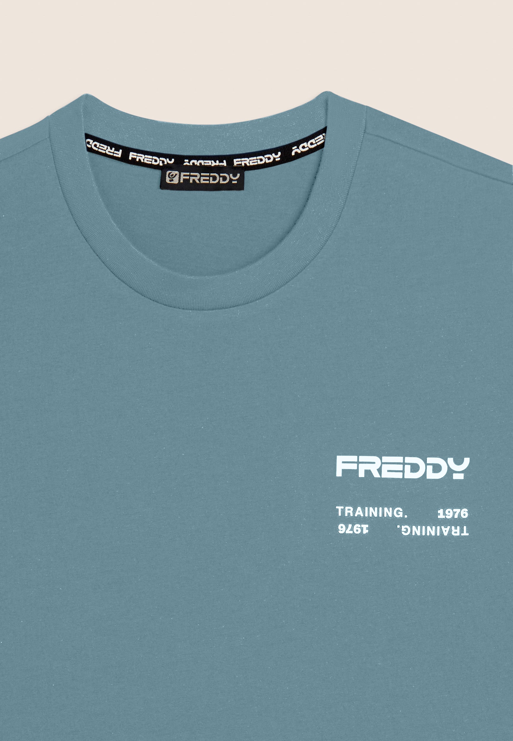 S26MTRT2_C27_-_M_3XL 3