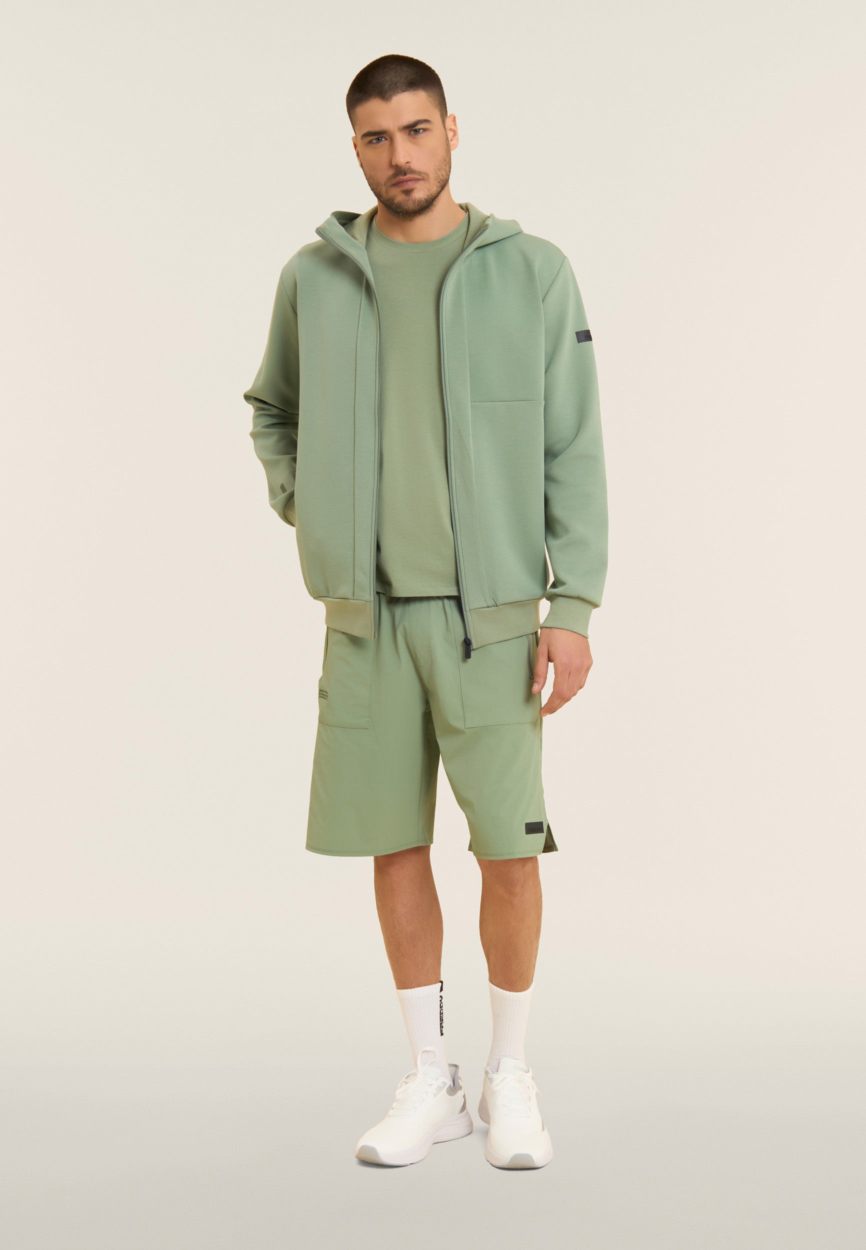 S26MUTP7_V102_-_M_3XL 1