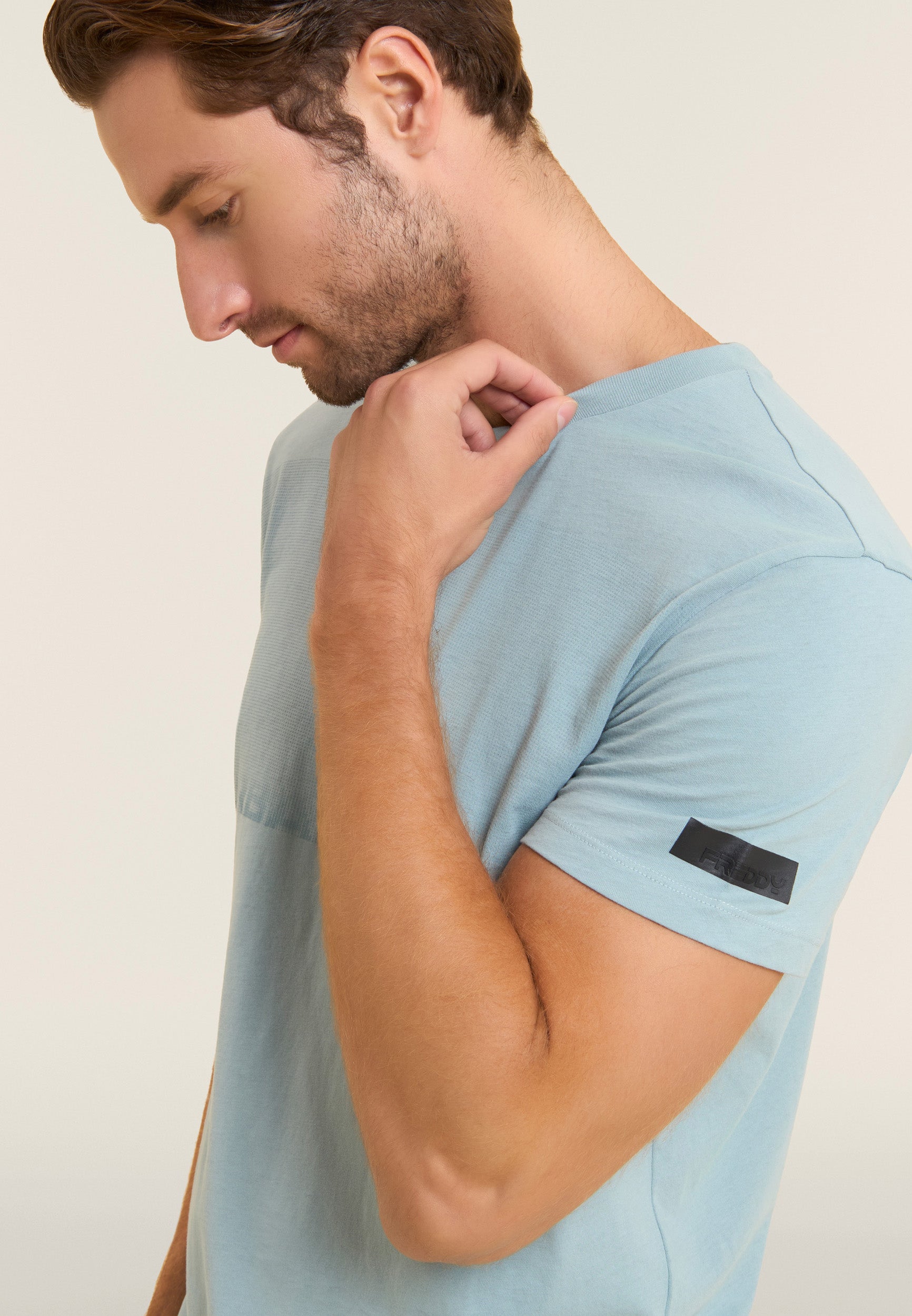 S26MUTT3_C27_-_M_3XL 4