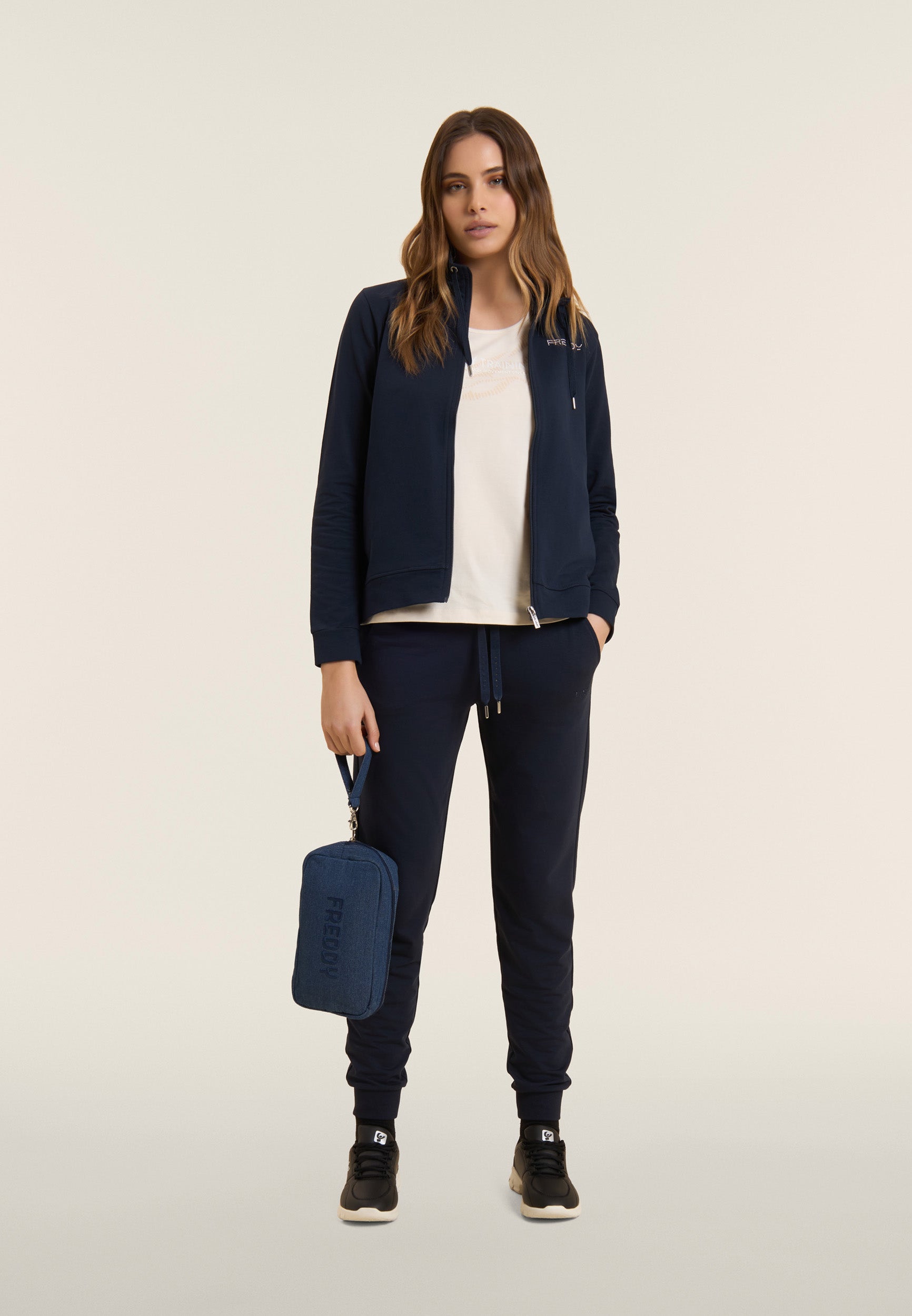 S26WBTDENIM_J0B_-_6_U 1