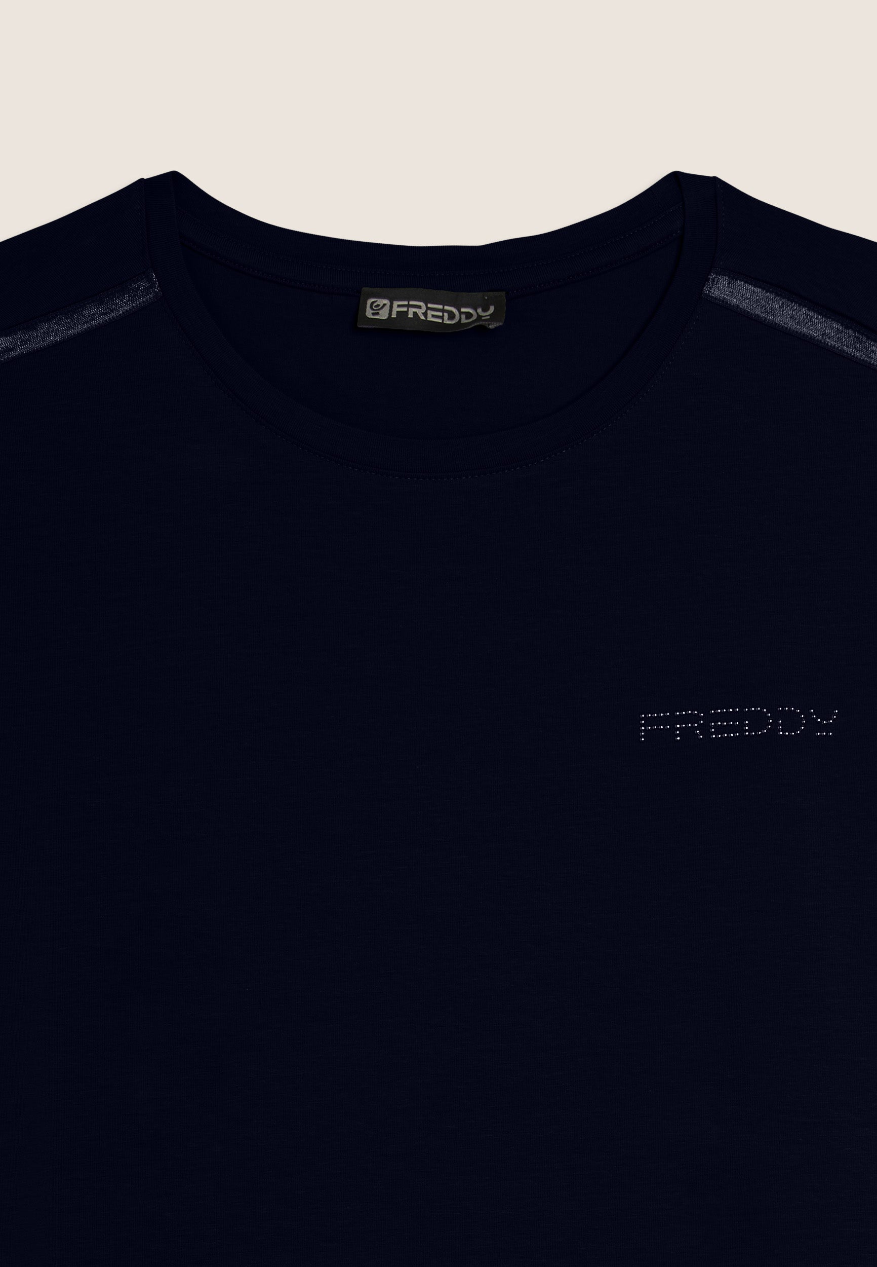 S26WCRD1_B109_-_W_L 8