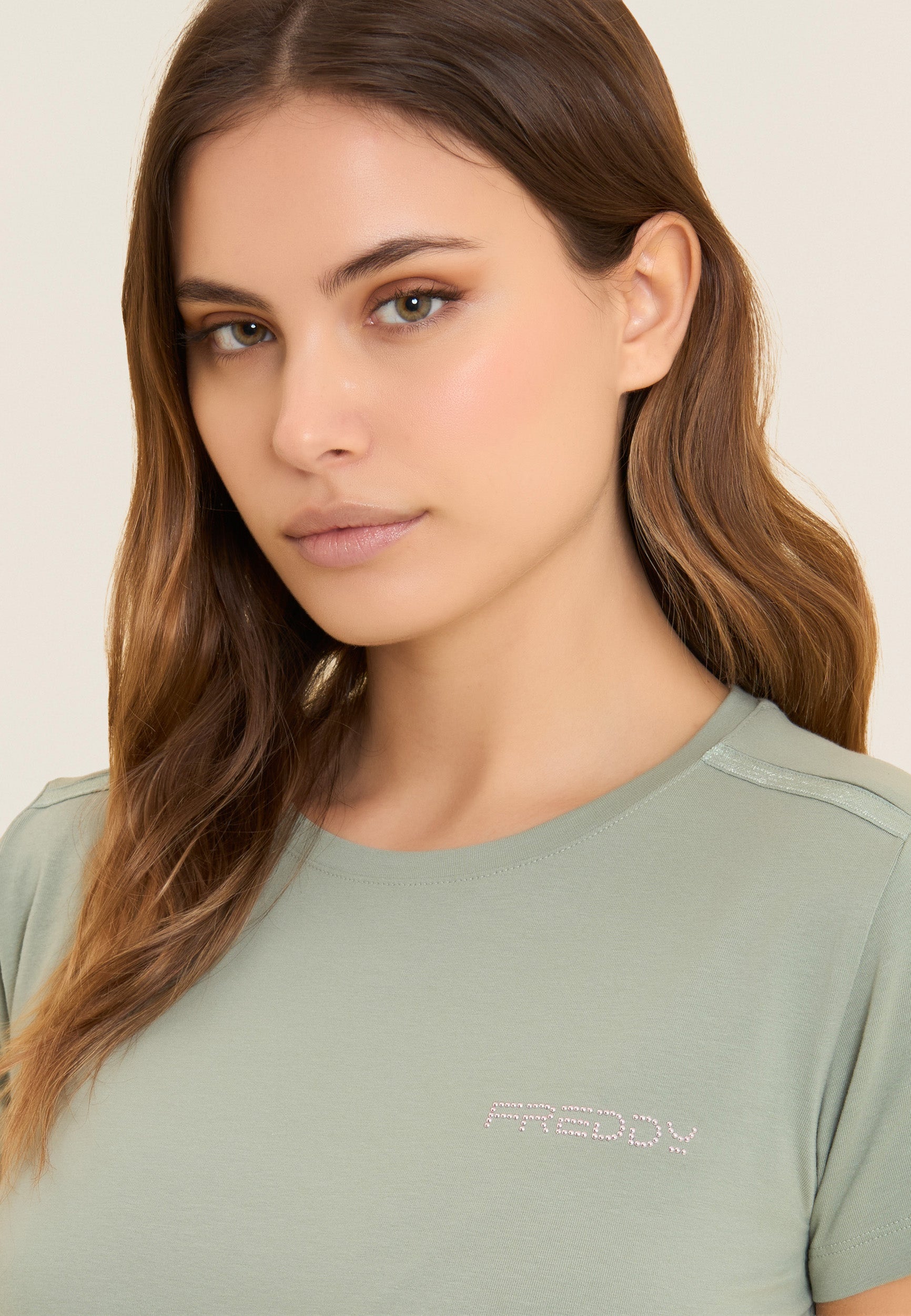 S26WCRD1_V96_-_W_L 4