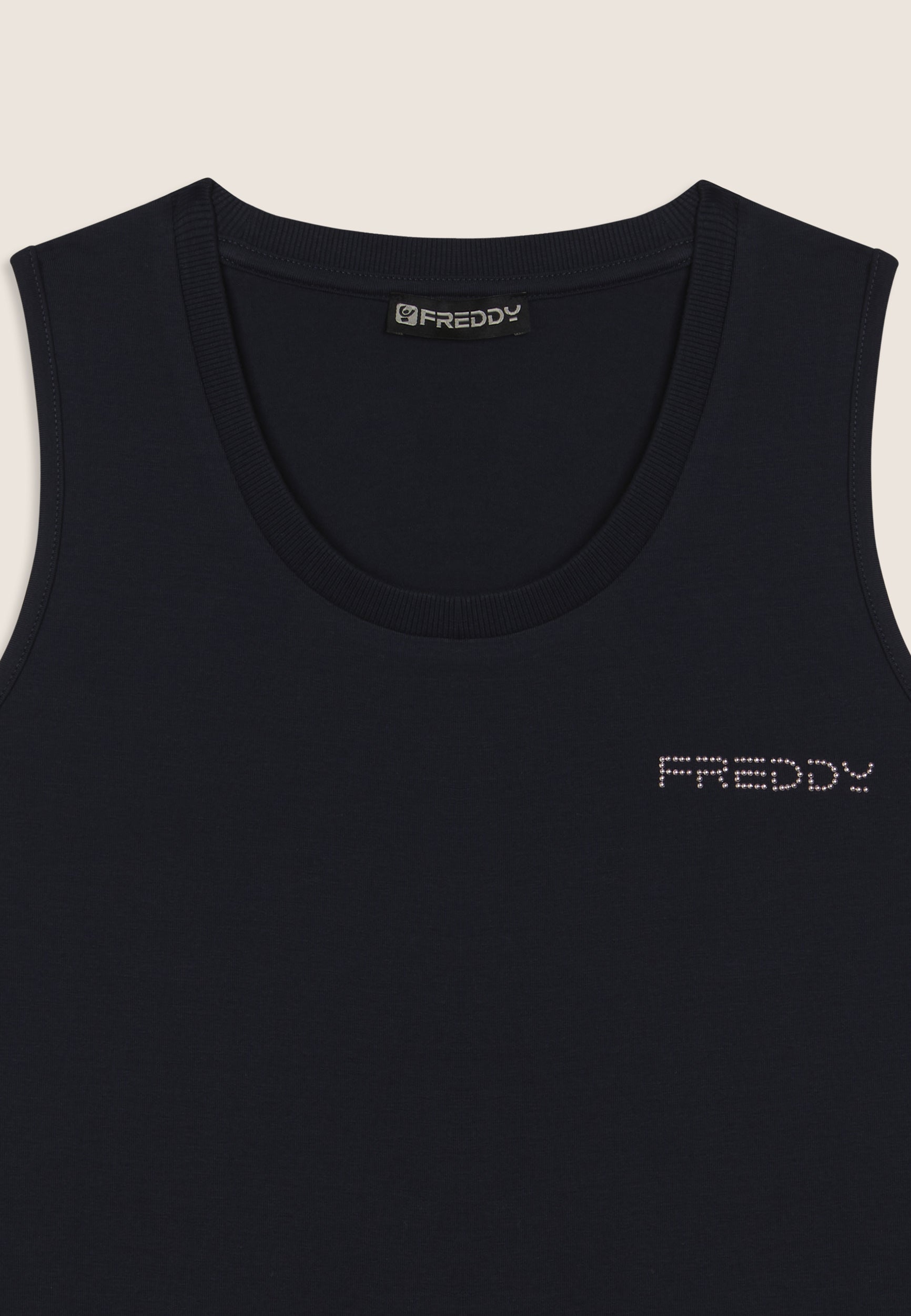 S26WCRK2_B109_-_W_L 3