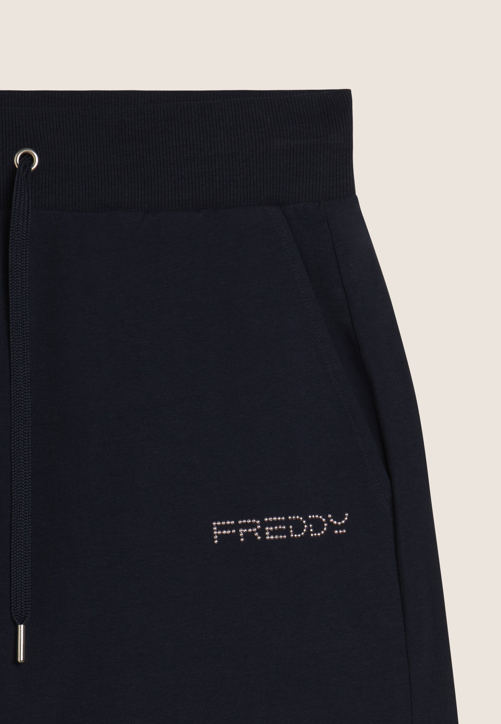 S26WCRP16_B109_-_W_L 3