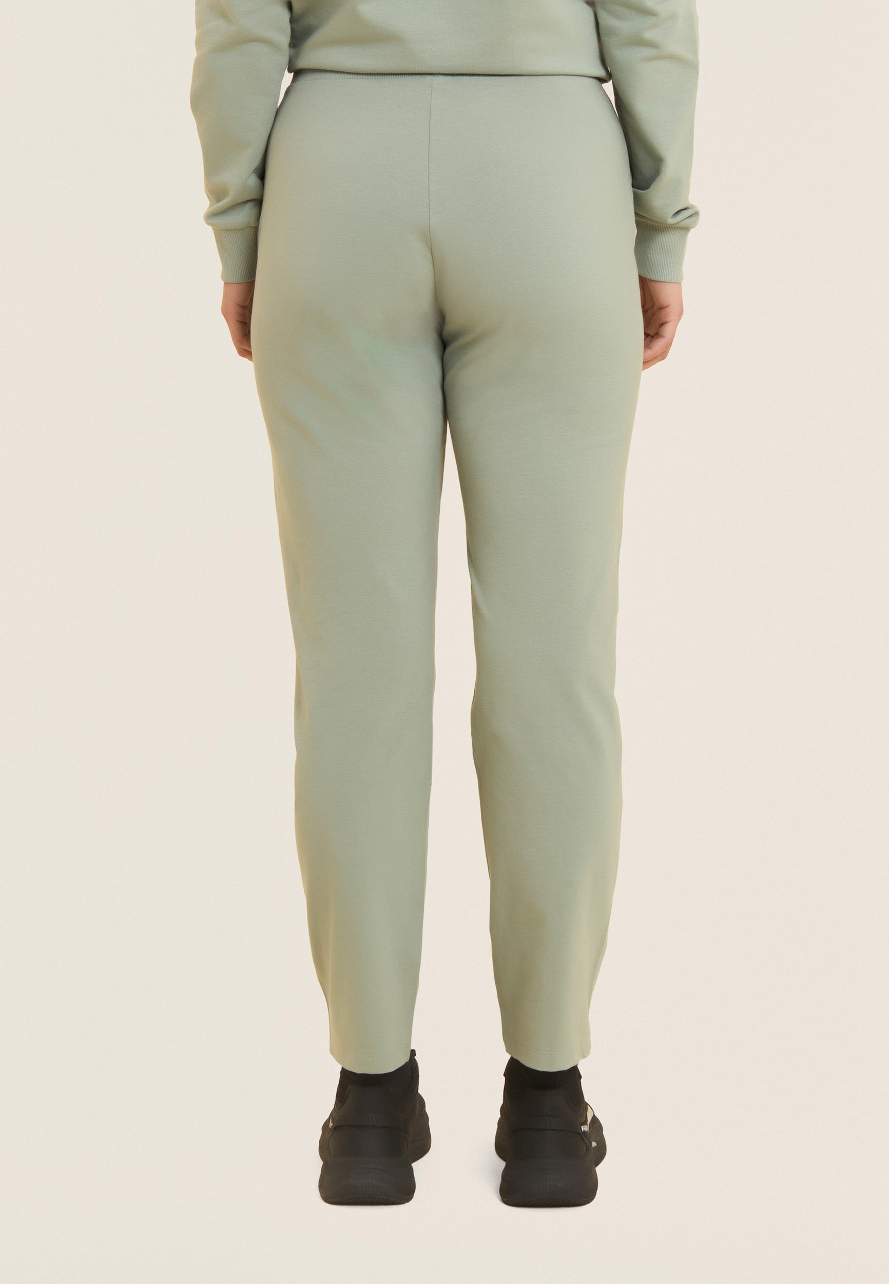 S26WCRP4_V96_-_W_L 3