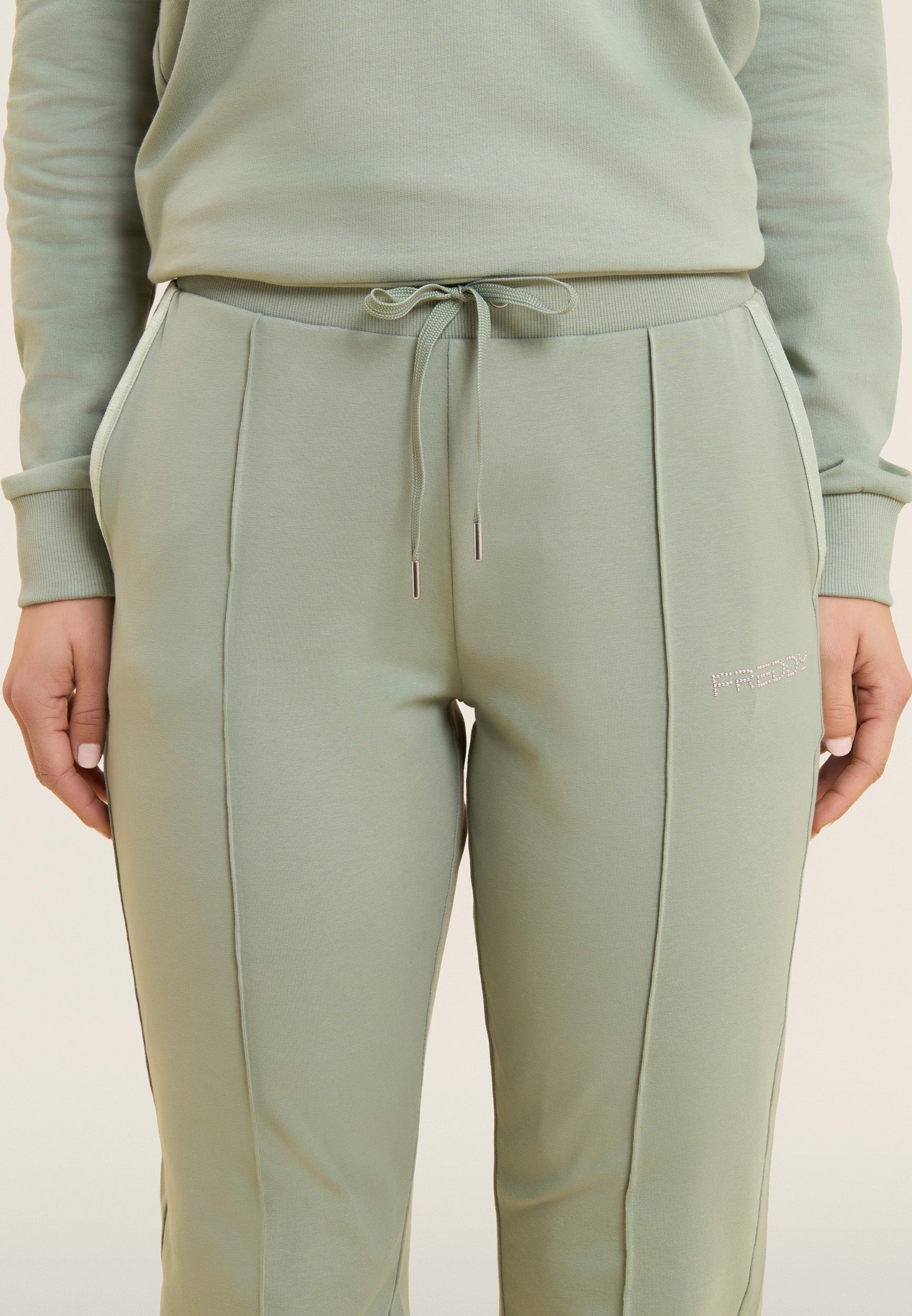 S26WCRP4_V96_-_W_L 4