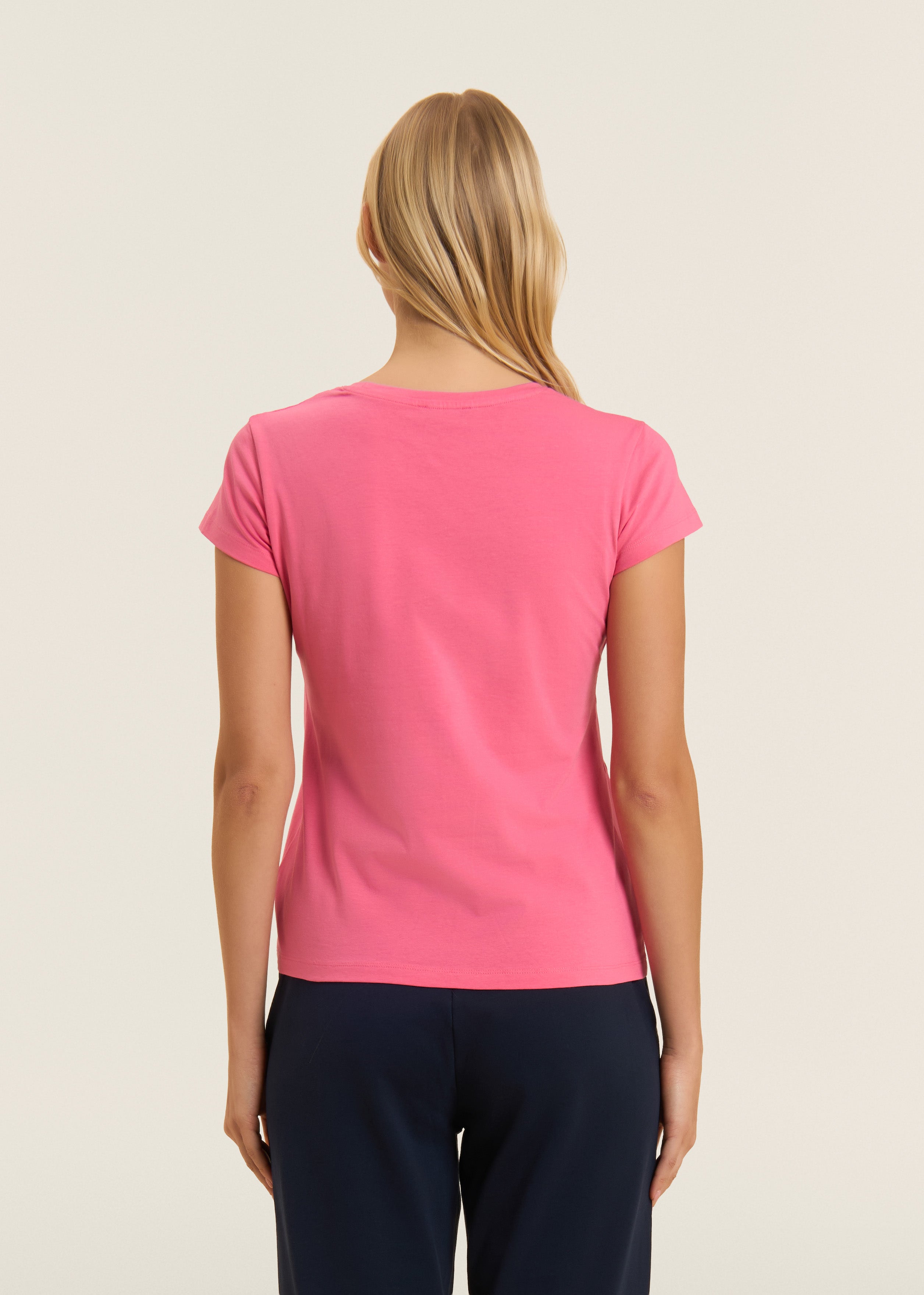 S26WCRT1_P102_-_W_L 3