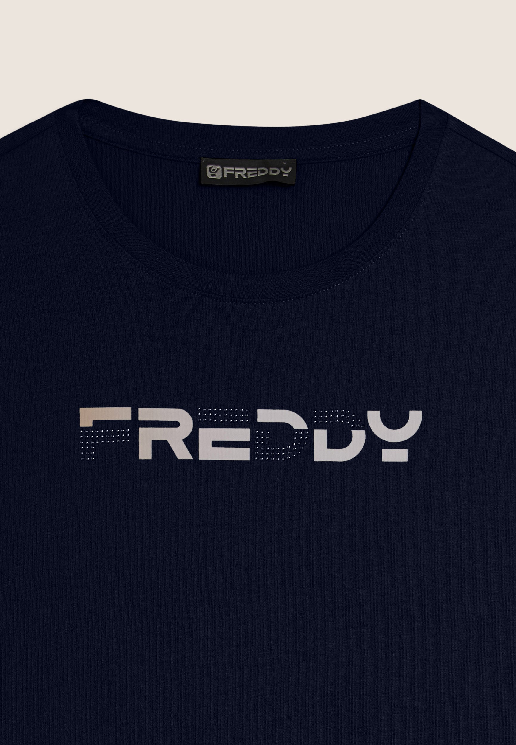 S26WCRT2_B109_-_W_L 3