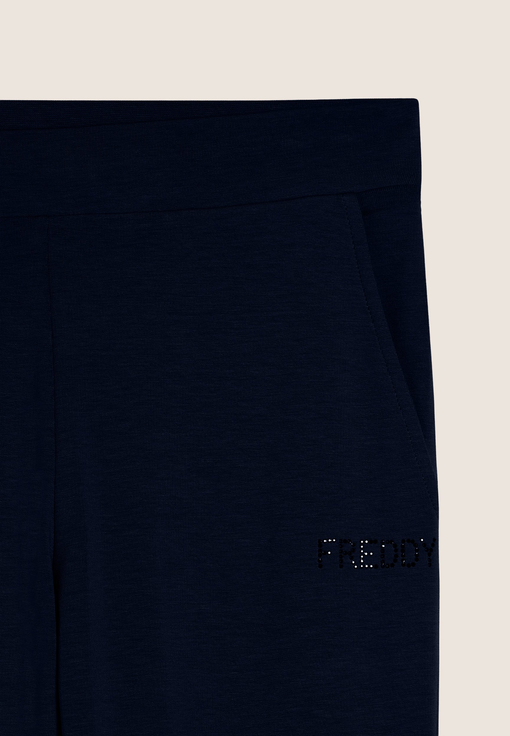 S26WCXP4_B109_-_W_L 3