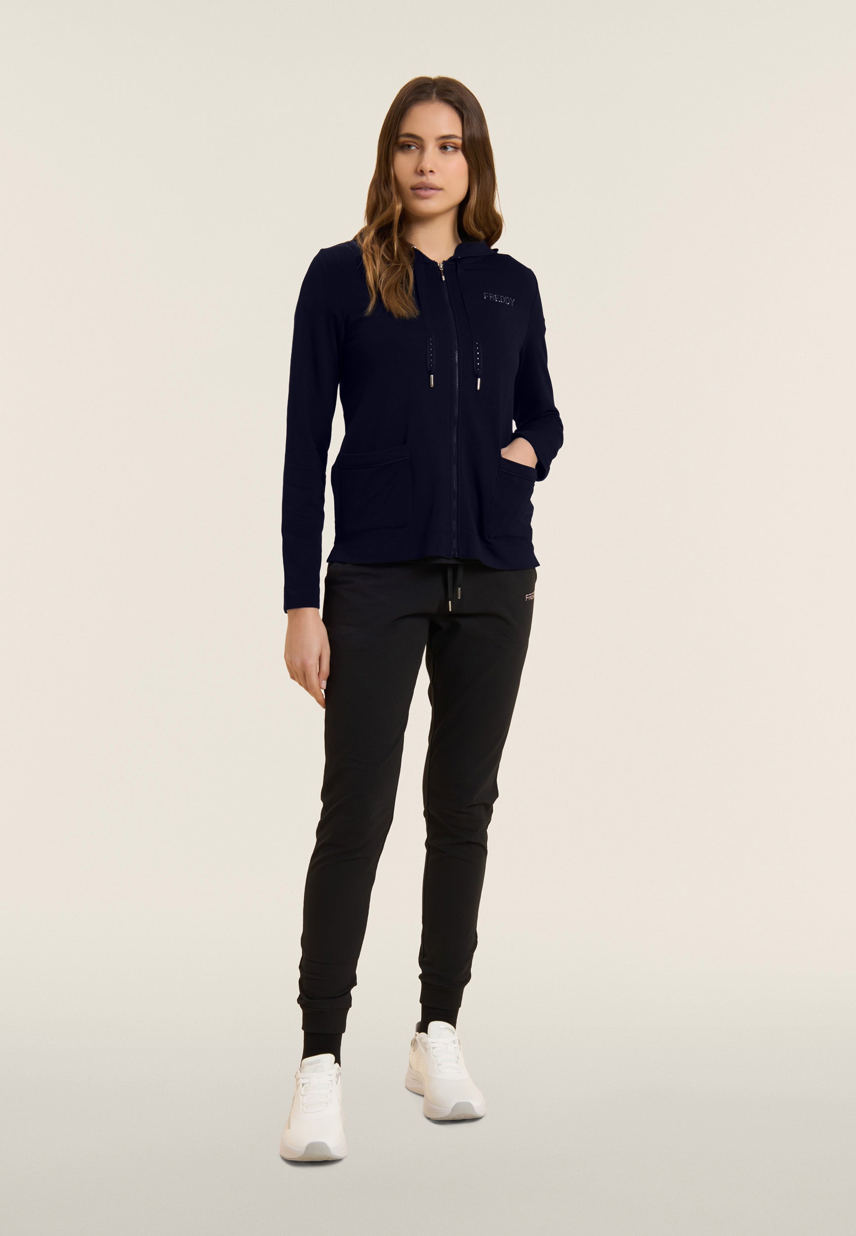 S26WCXS4_B109_-_W_L 5