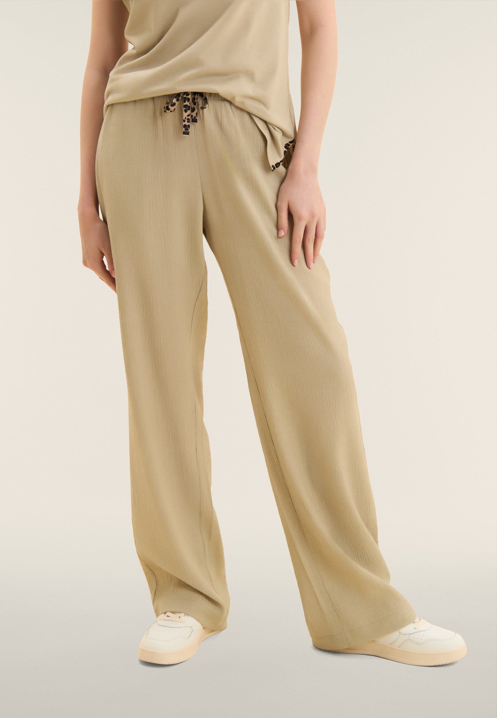 S26WSLP11_V99_-_W_L 2