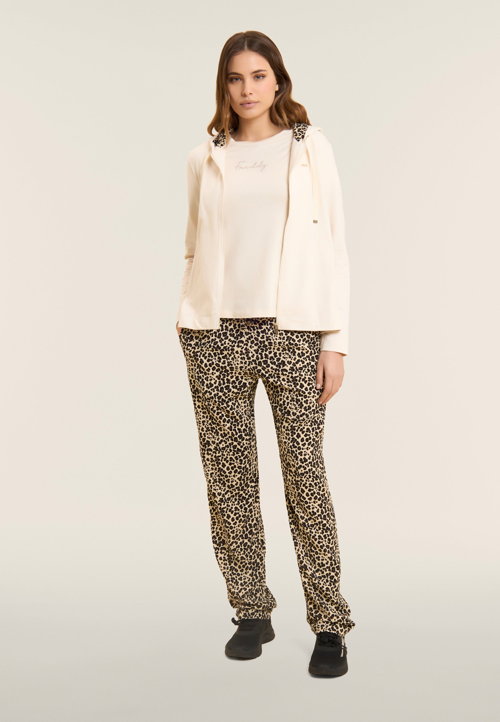 S26WSLP6C_ANI138_-_W_L 1