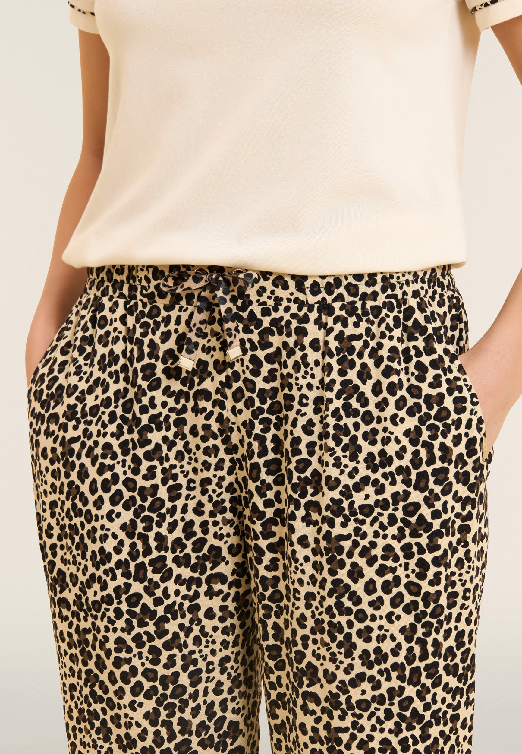 S26WSLP6C_ANI138_-_W_L 4