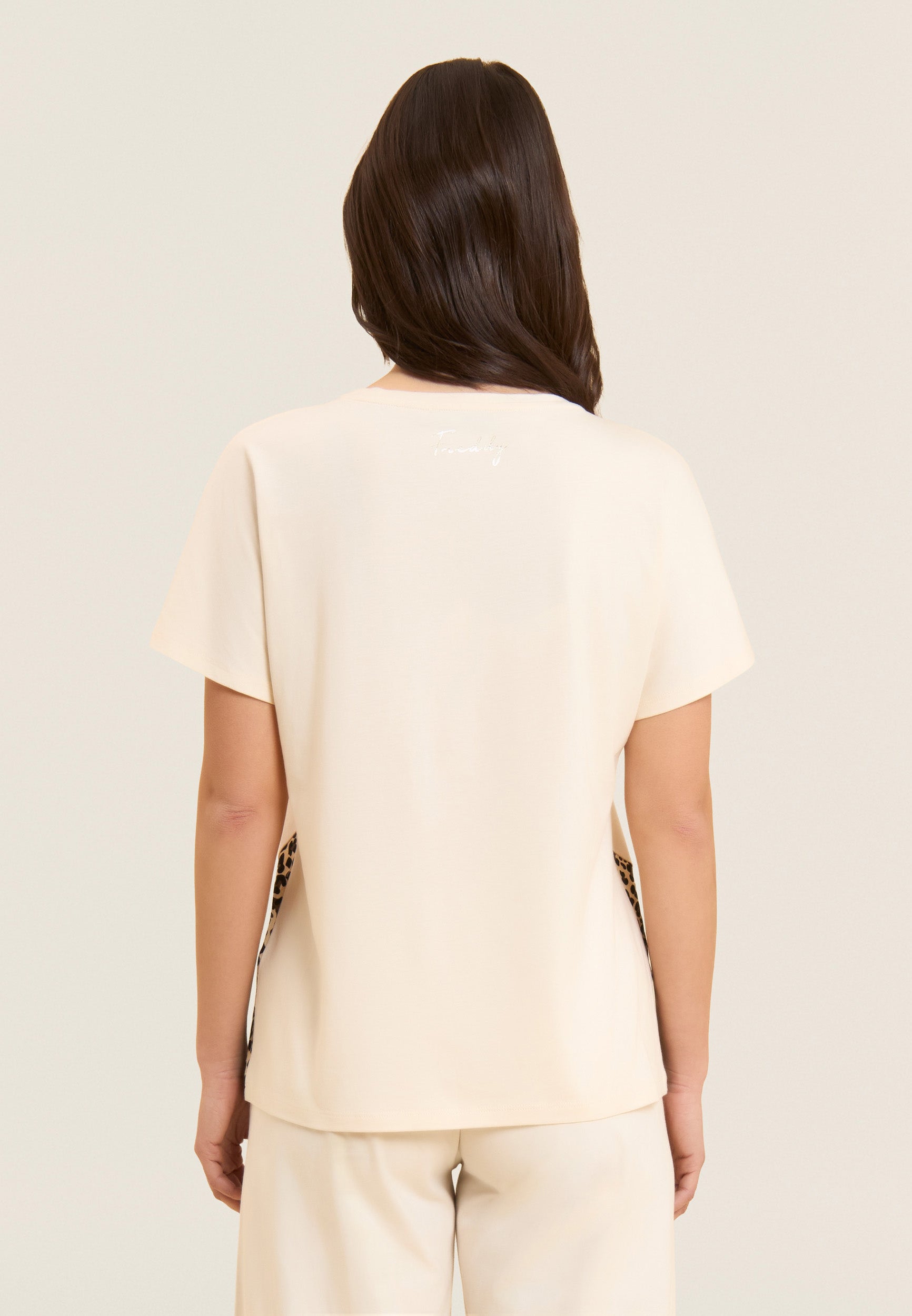 S26WSLT2_W33_-_W_L 3