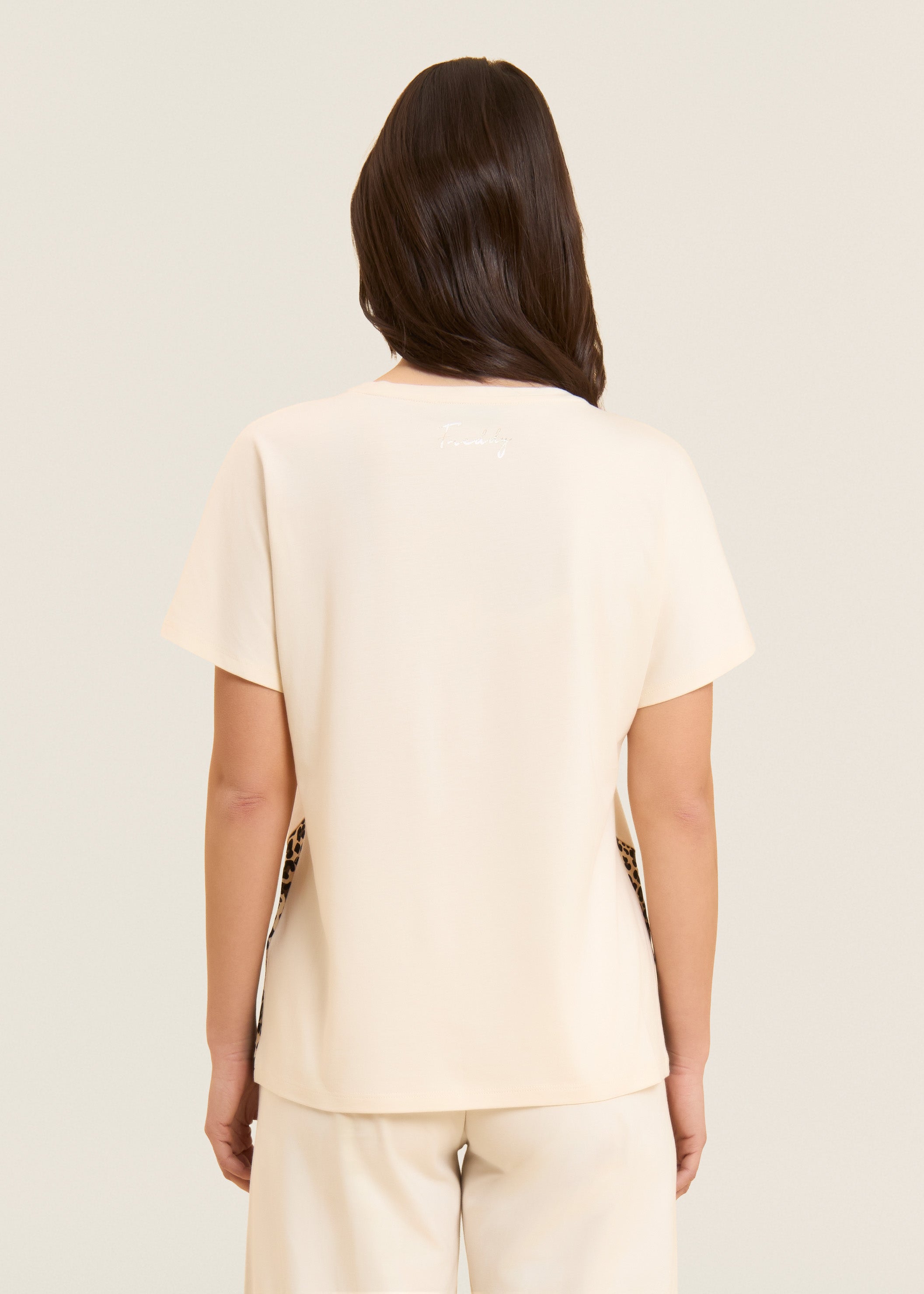 S26WSLT2_W33_-_W_L 3