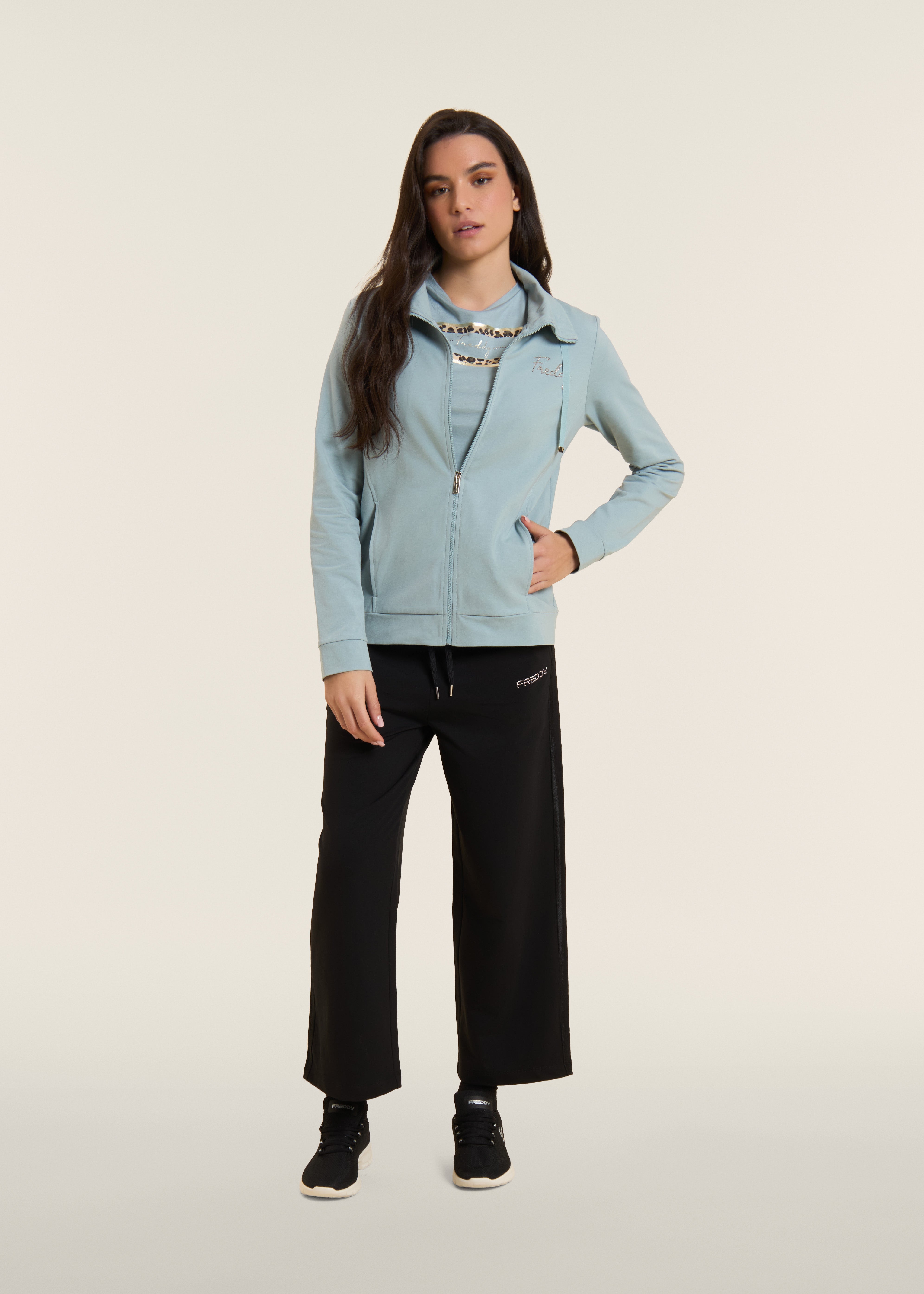 S26WSLT5_C27_-_W_L 1