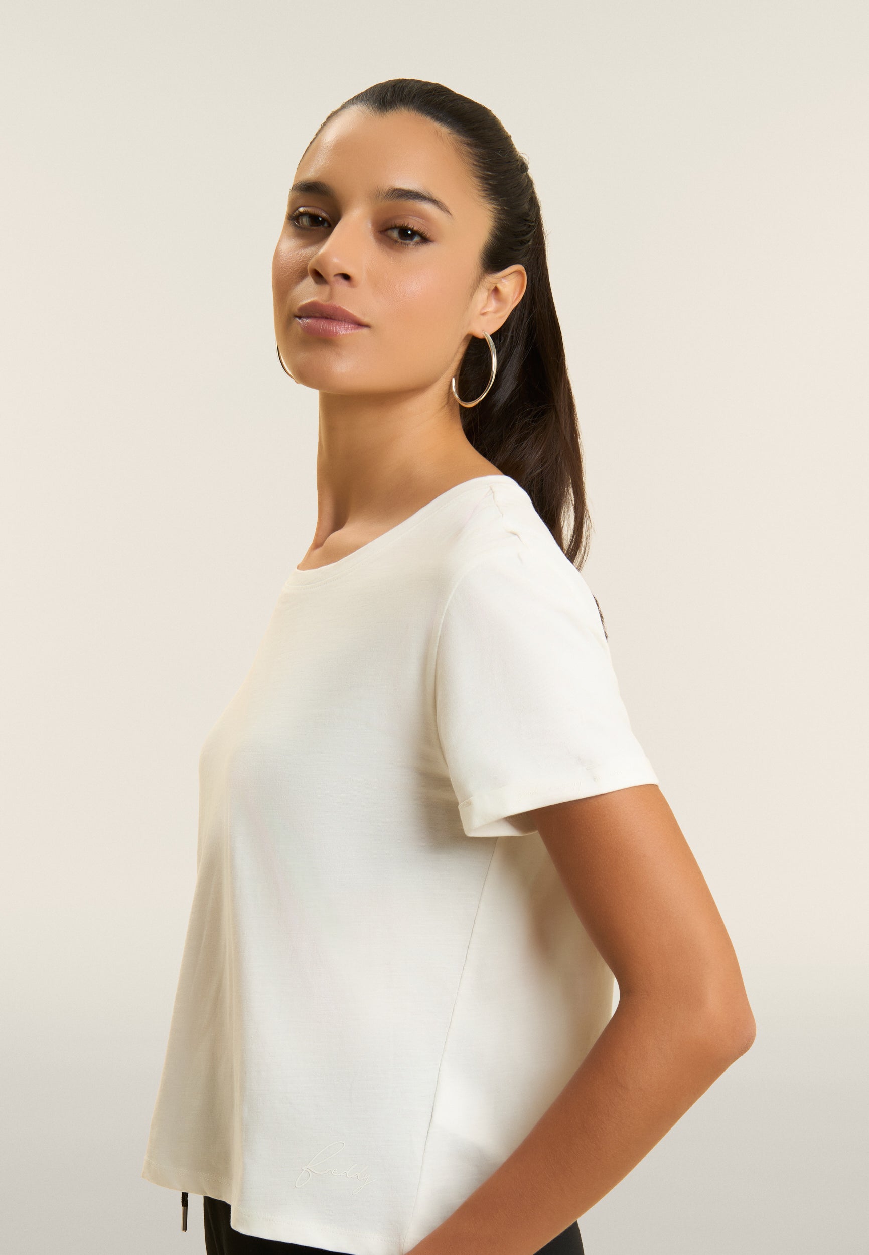 S26WTEET7_W72_-_W_L 4