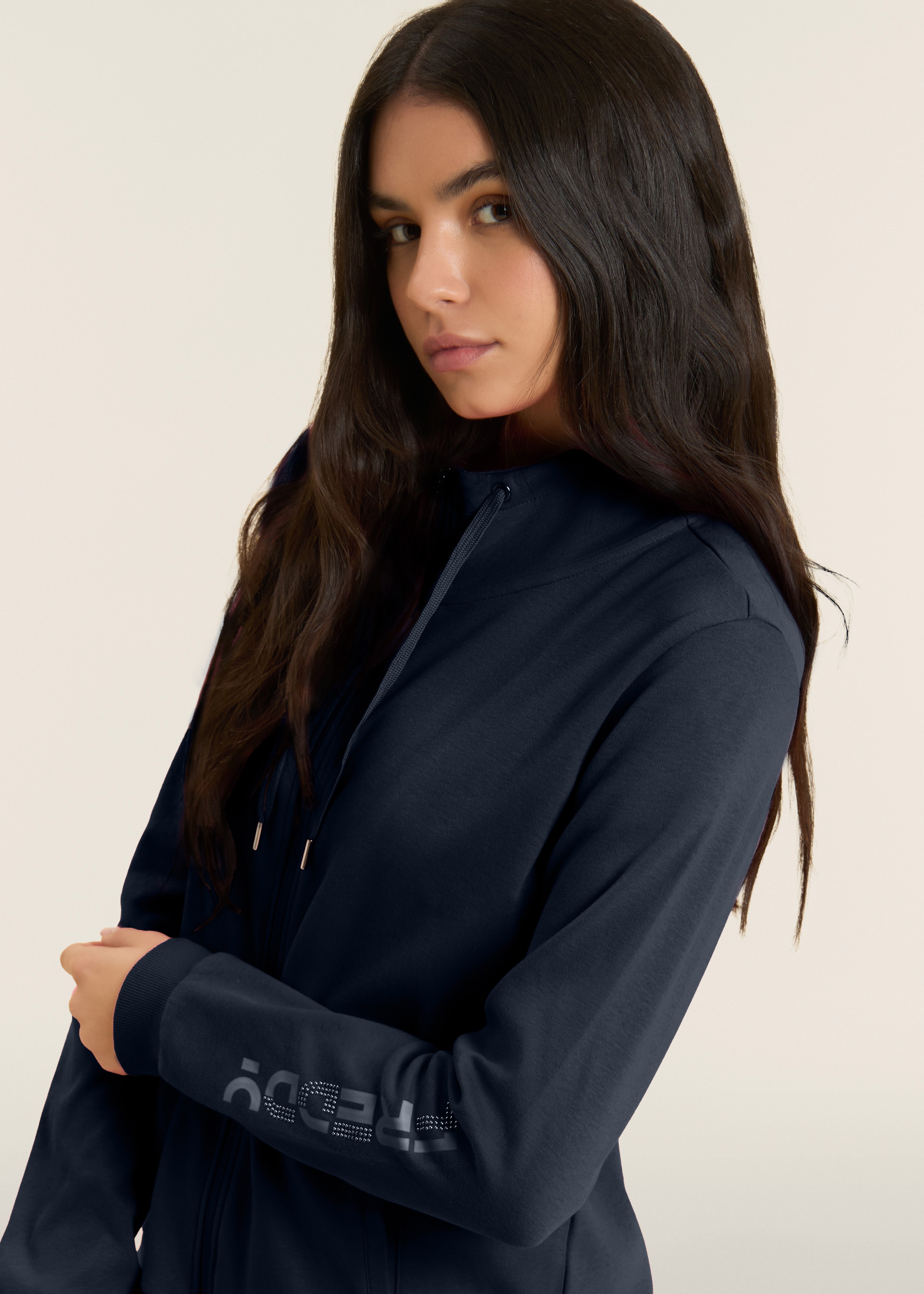 S26WTRK1_B109_-_W_L 9