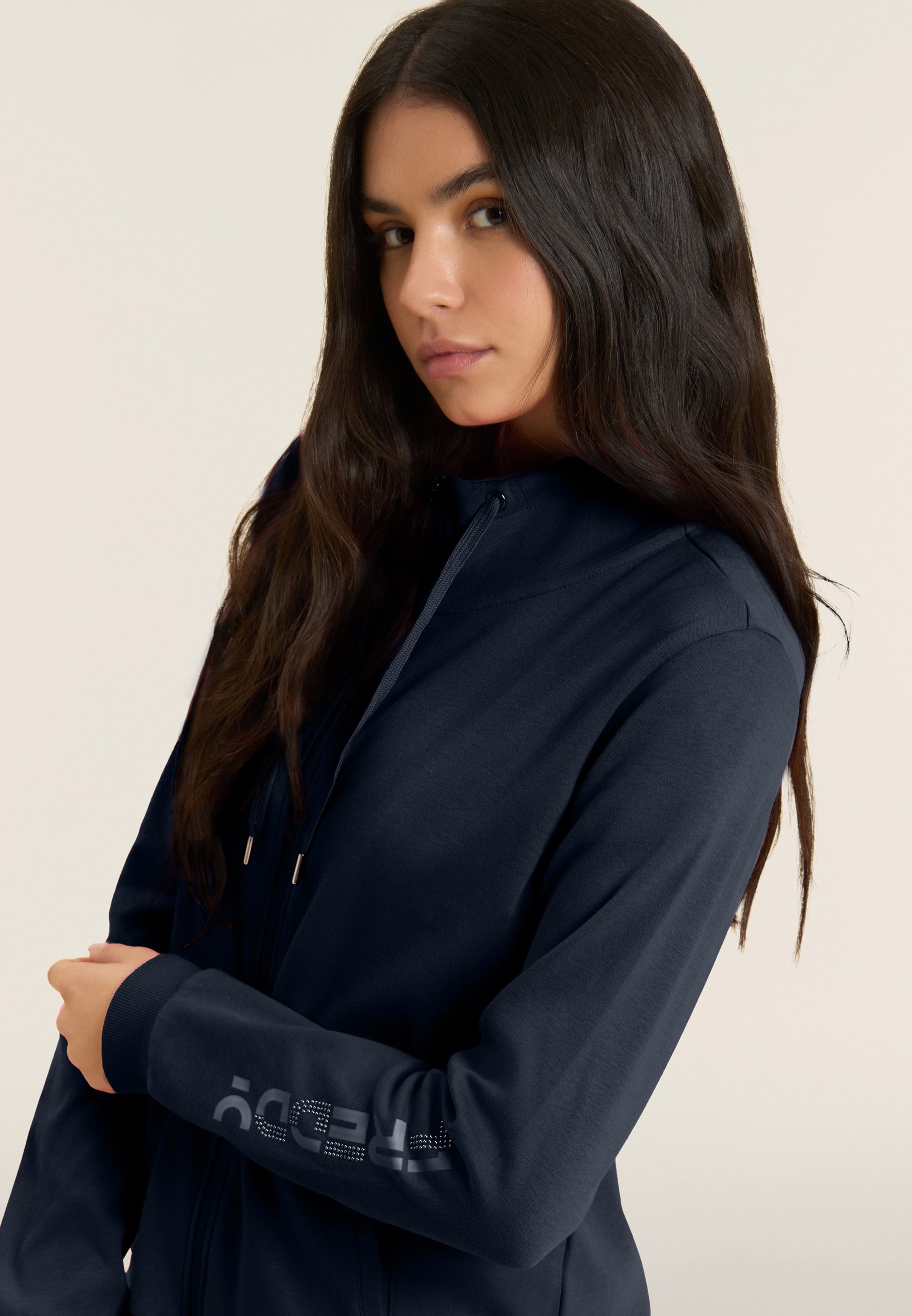 S26WTRK1_B109_-_W_L 9