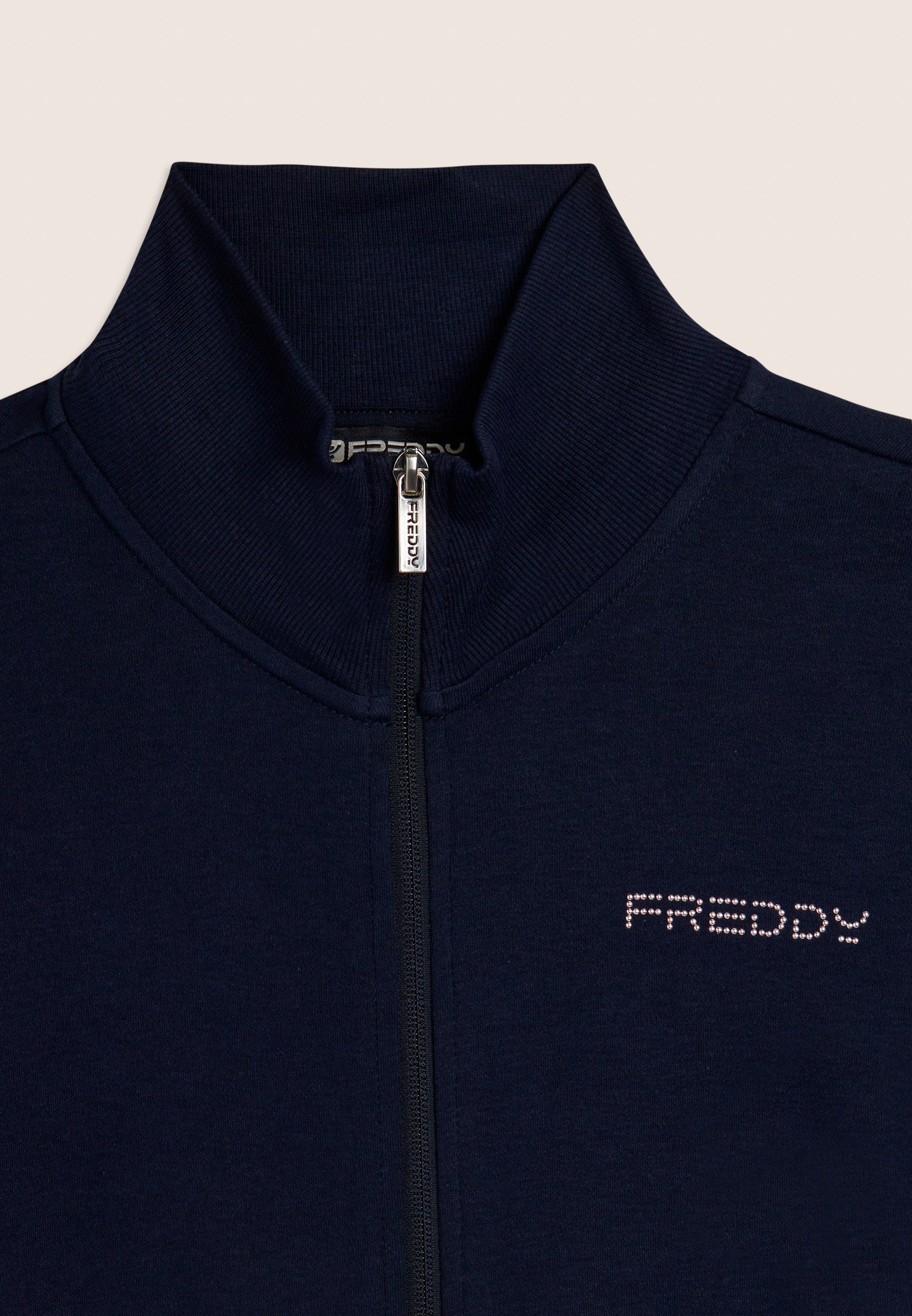 S26WTRK2_B109_-_W_L 8