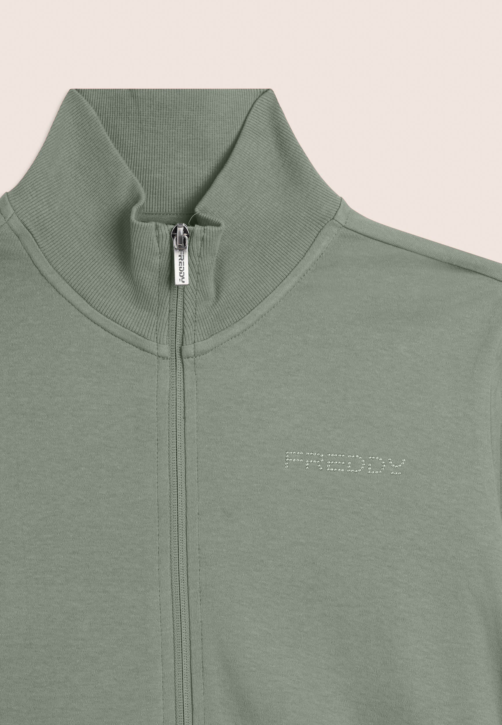 S26WTRK2_V96N_-_W_L 8