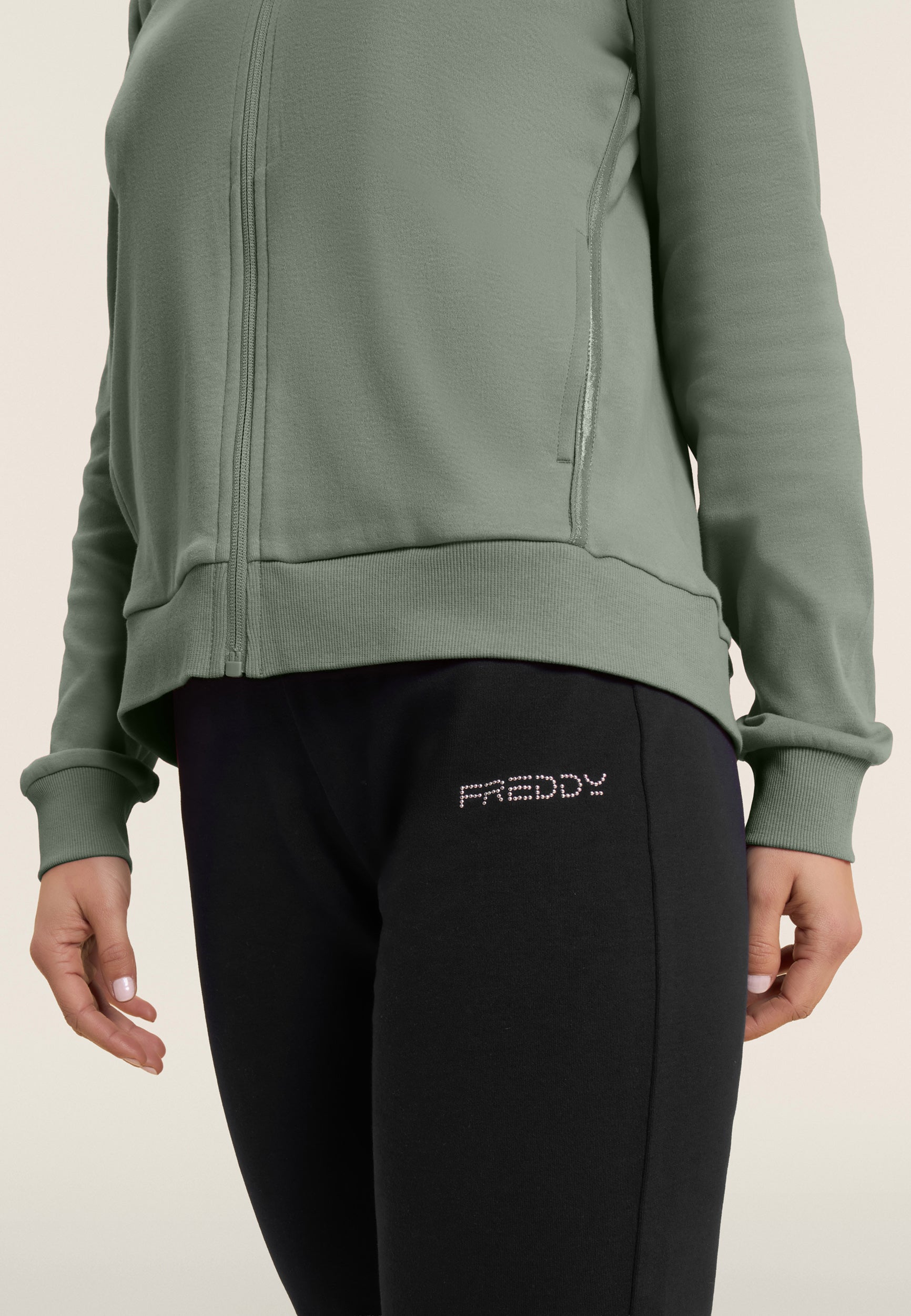 S26WTRK2_V96N_-_W_L 9