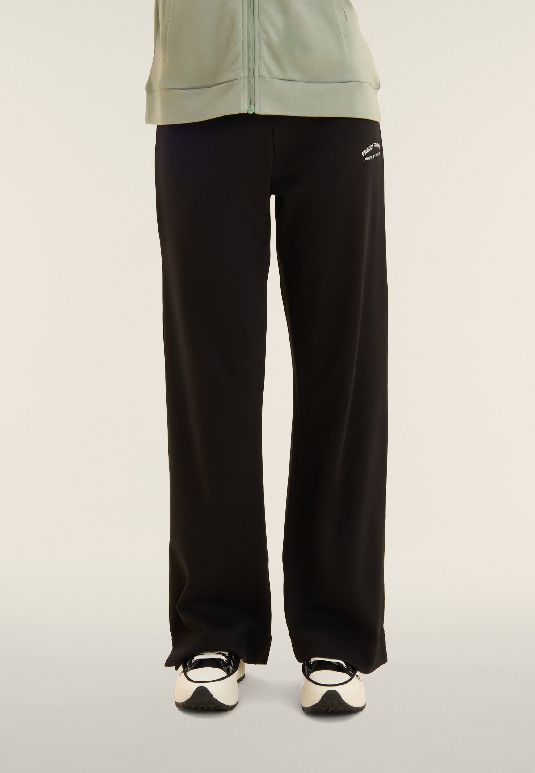 S26WTRK3_V96N_-_W_L 5