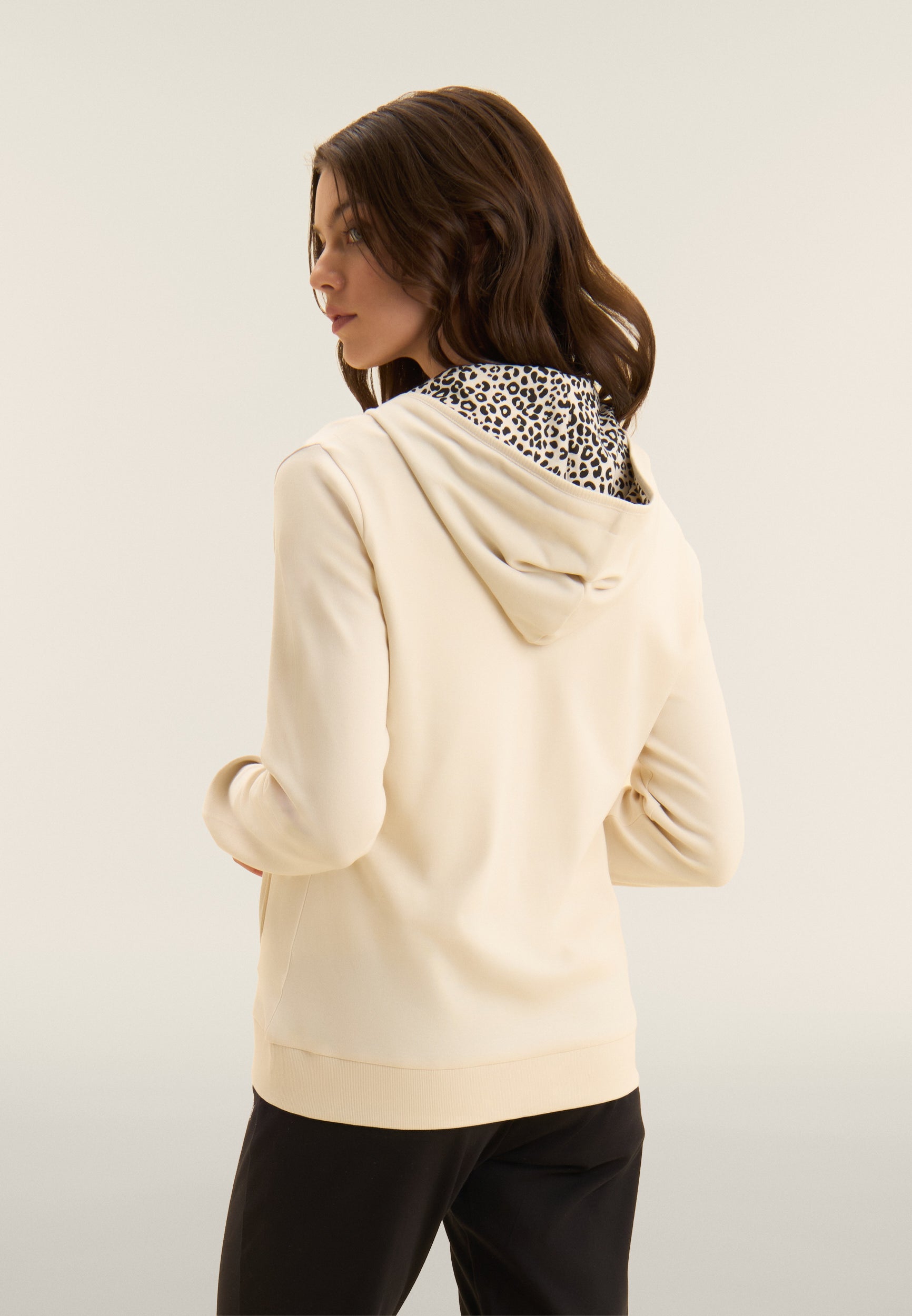 S26WTRK4_W33N_-_W_L 3