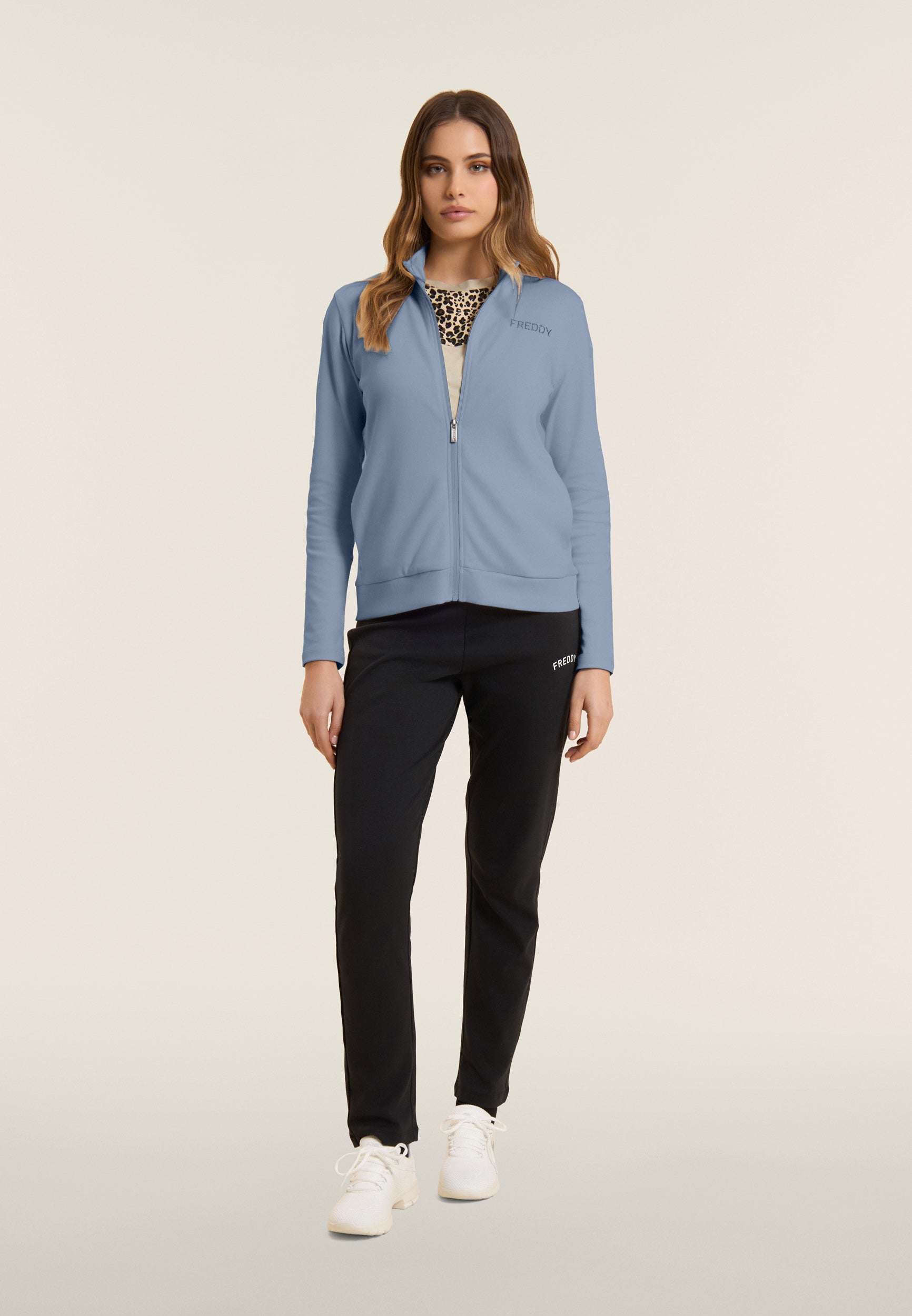 S26WTRK7_C57N_-_W_L 2