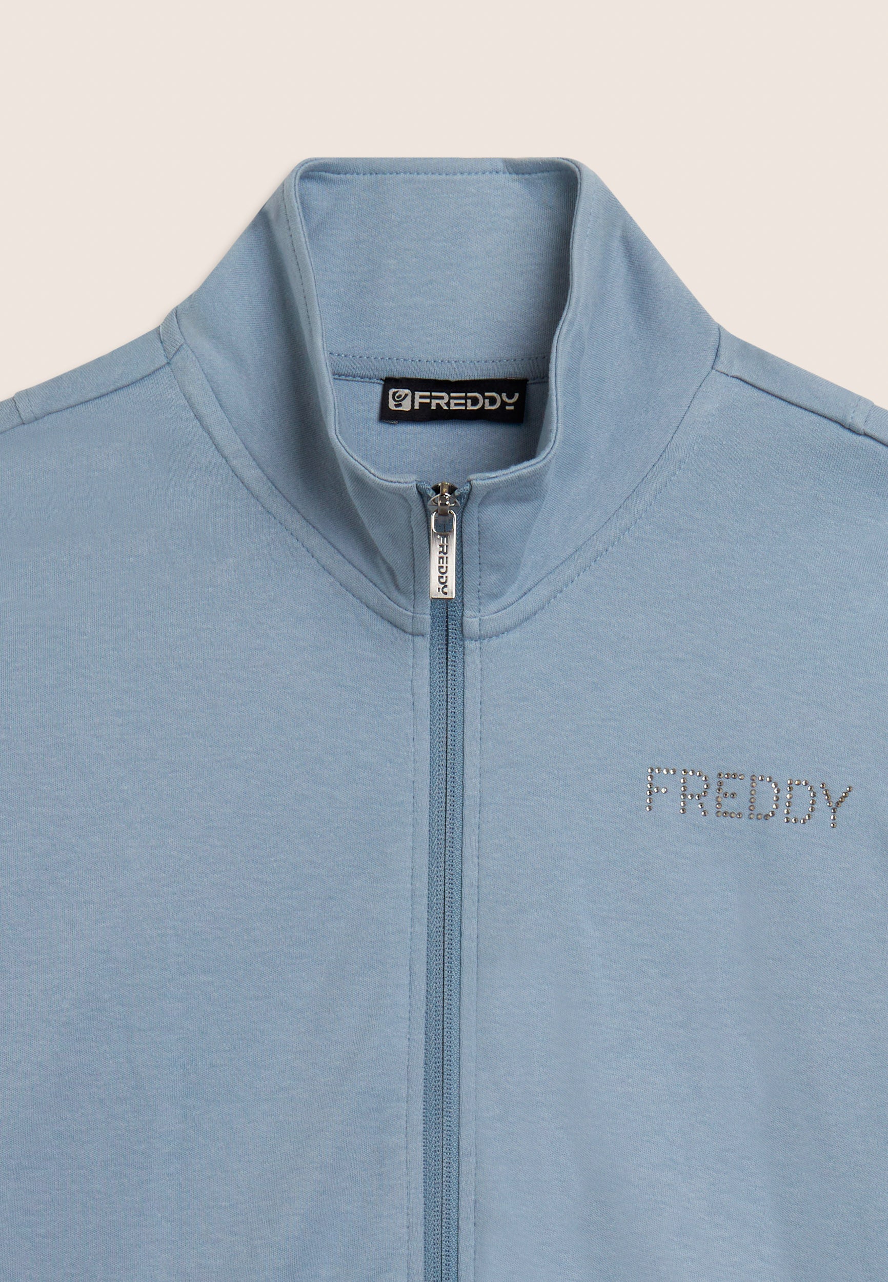 S26WTRK7_C57N_-_W_L 8