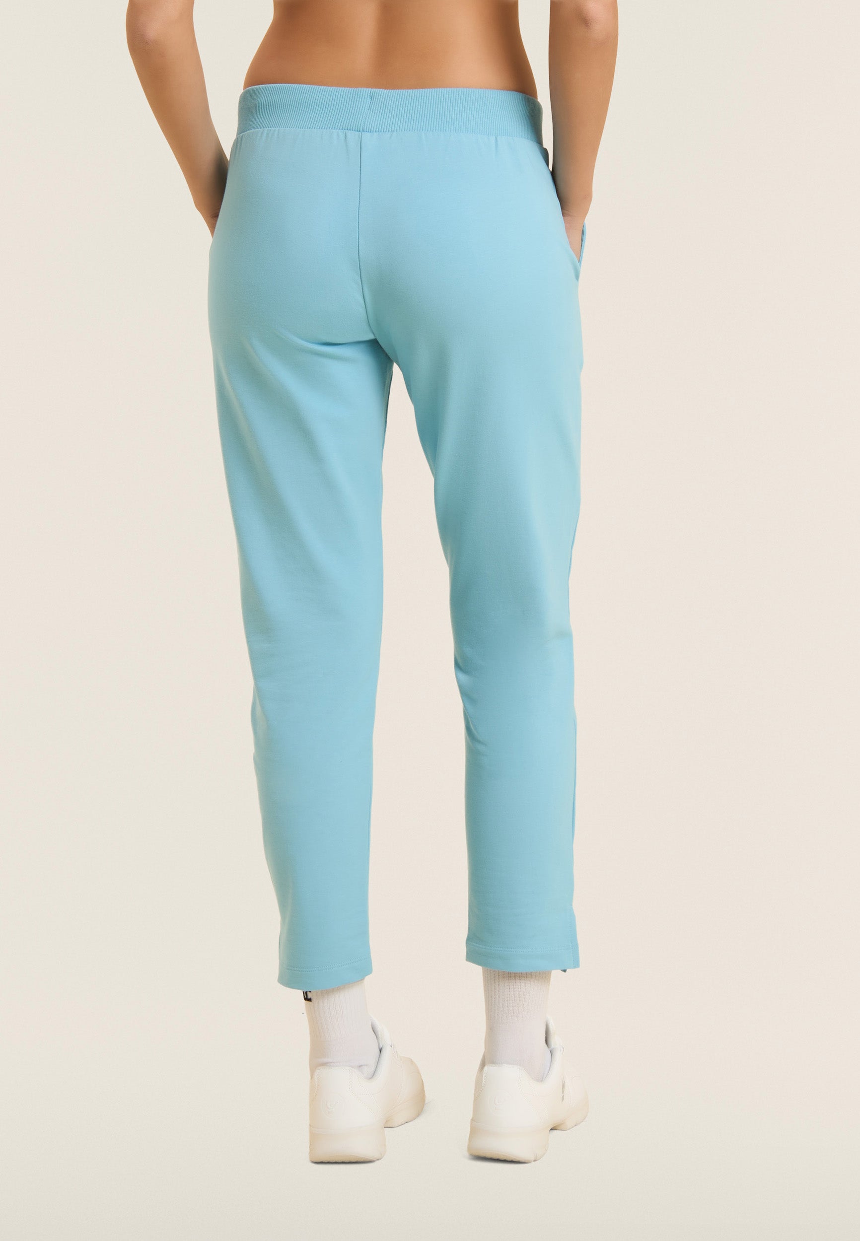 S26WTRP3_C69_-_W_L 3