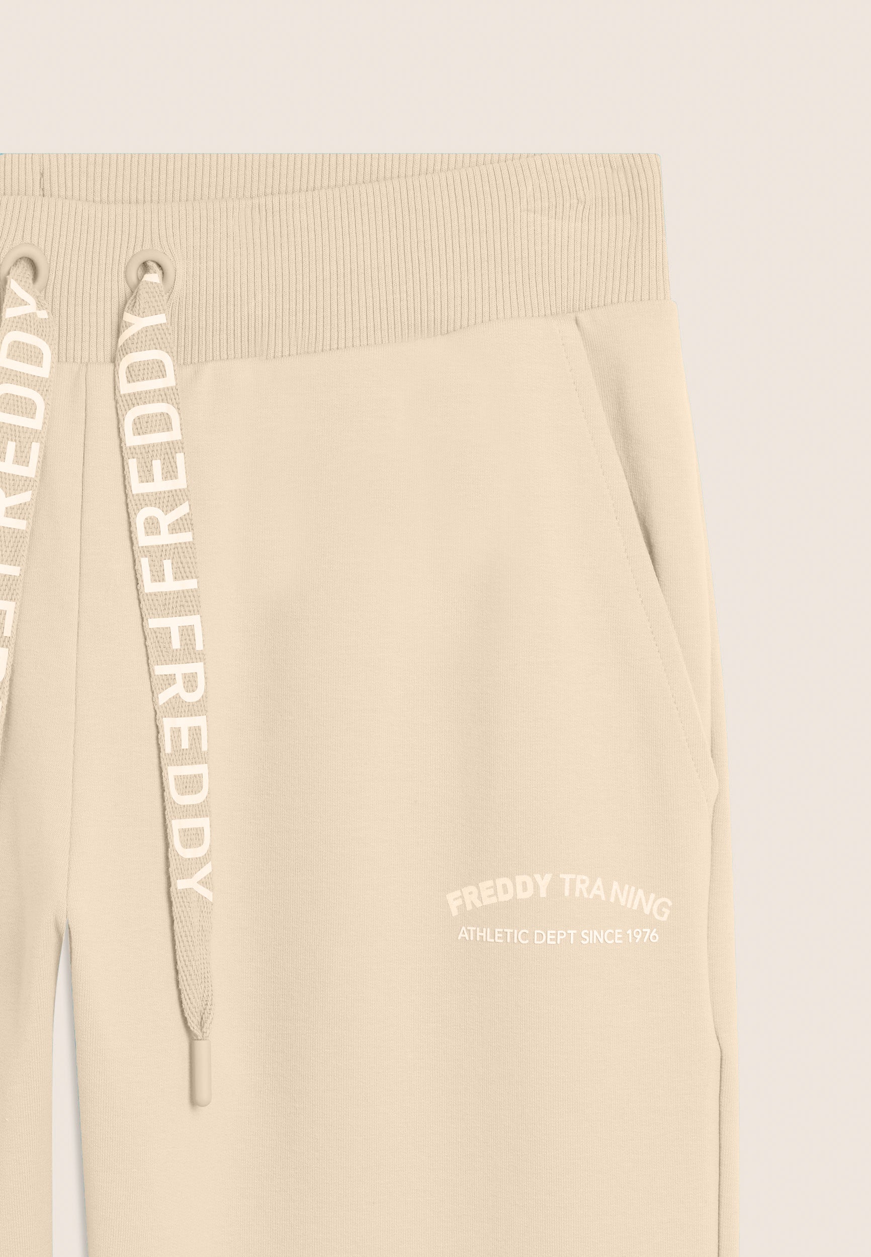 S26WTRP3_W33_-_W_L 3