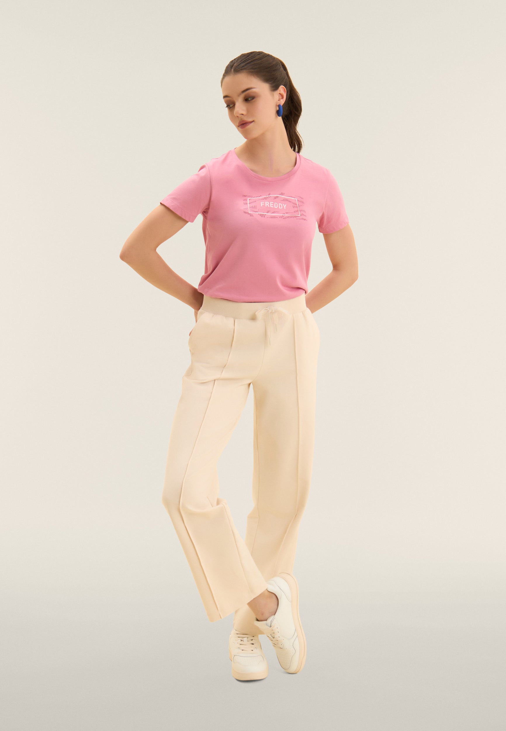 S26WTRP5_W33_-_W_L 1