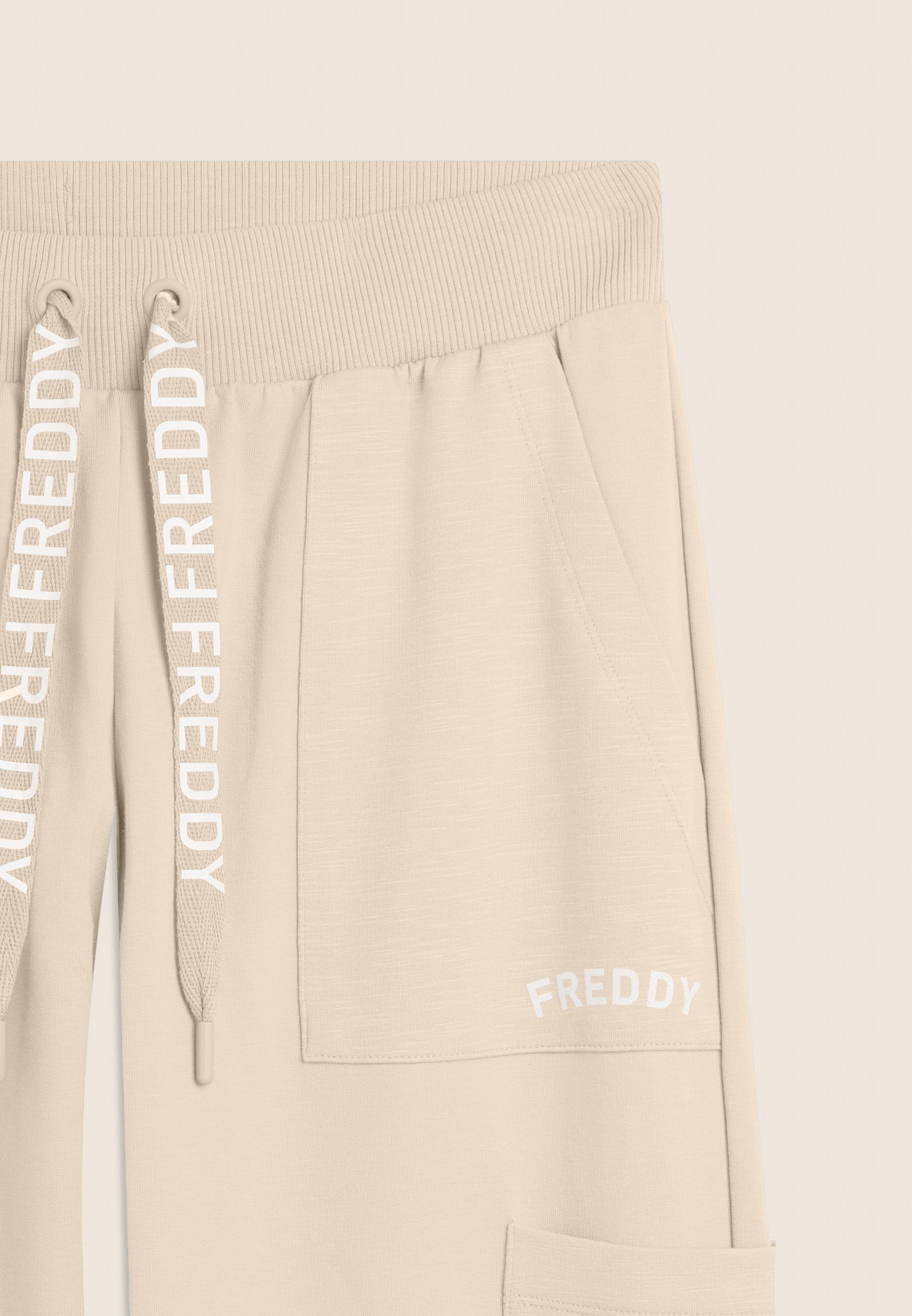 S26WTRP6_W33_-_W_L 3