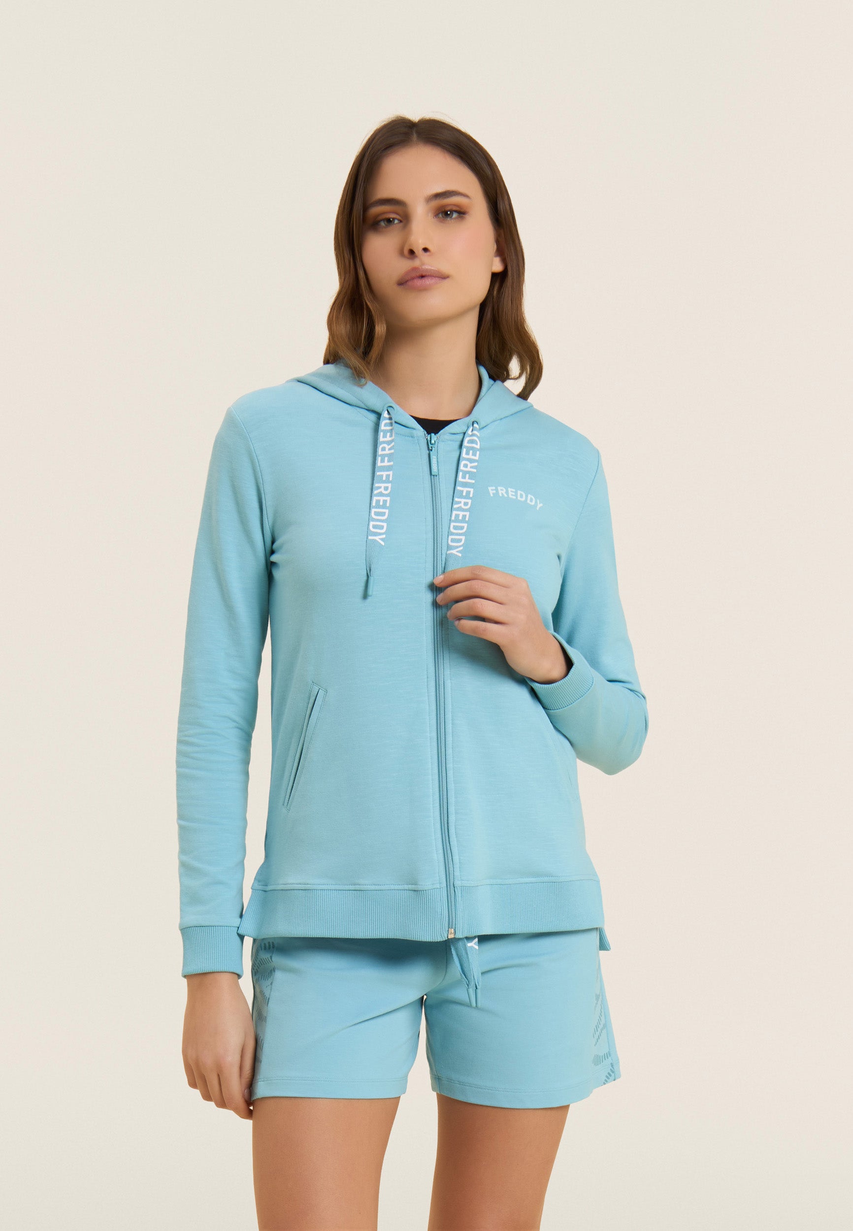 S26WTRS1_C69_-_W_L 2