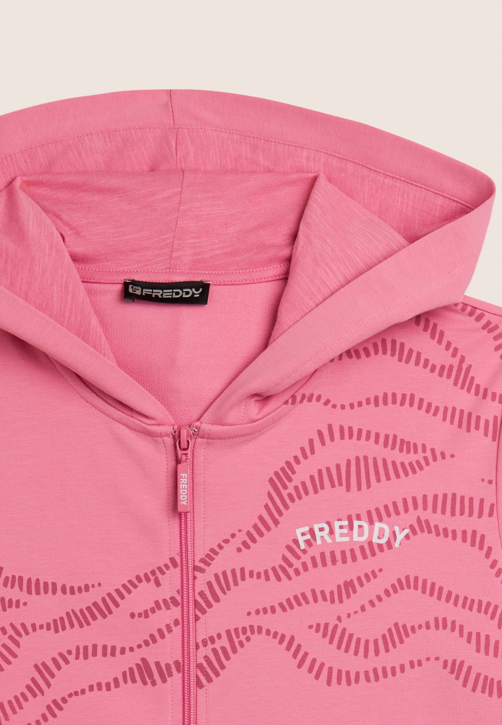 S26WTRS2_P47_-_W_L 7