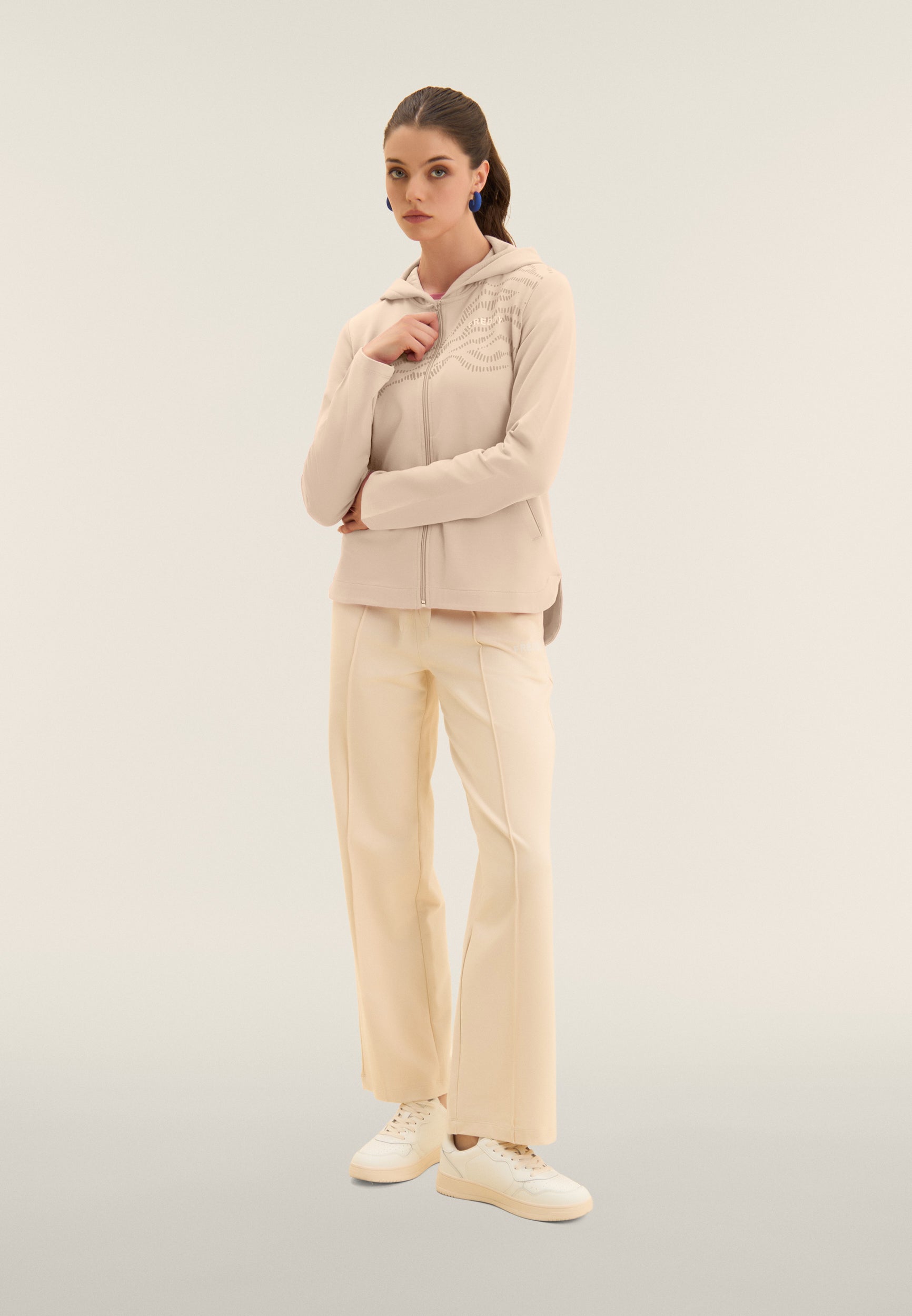 S26WTRS2_W33_-_W_L 1