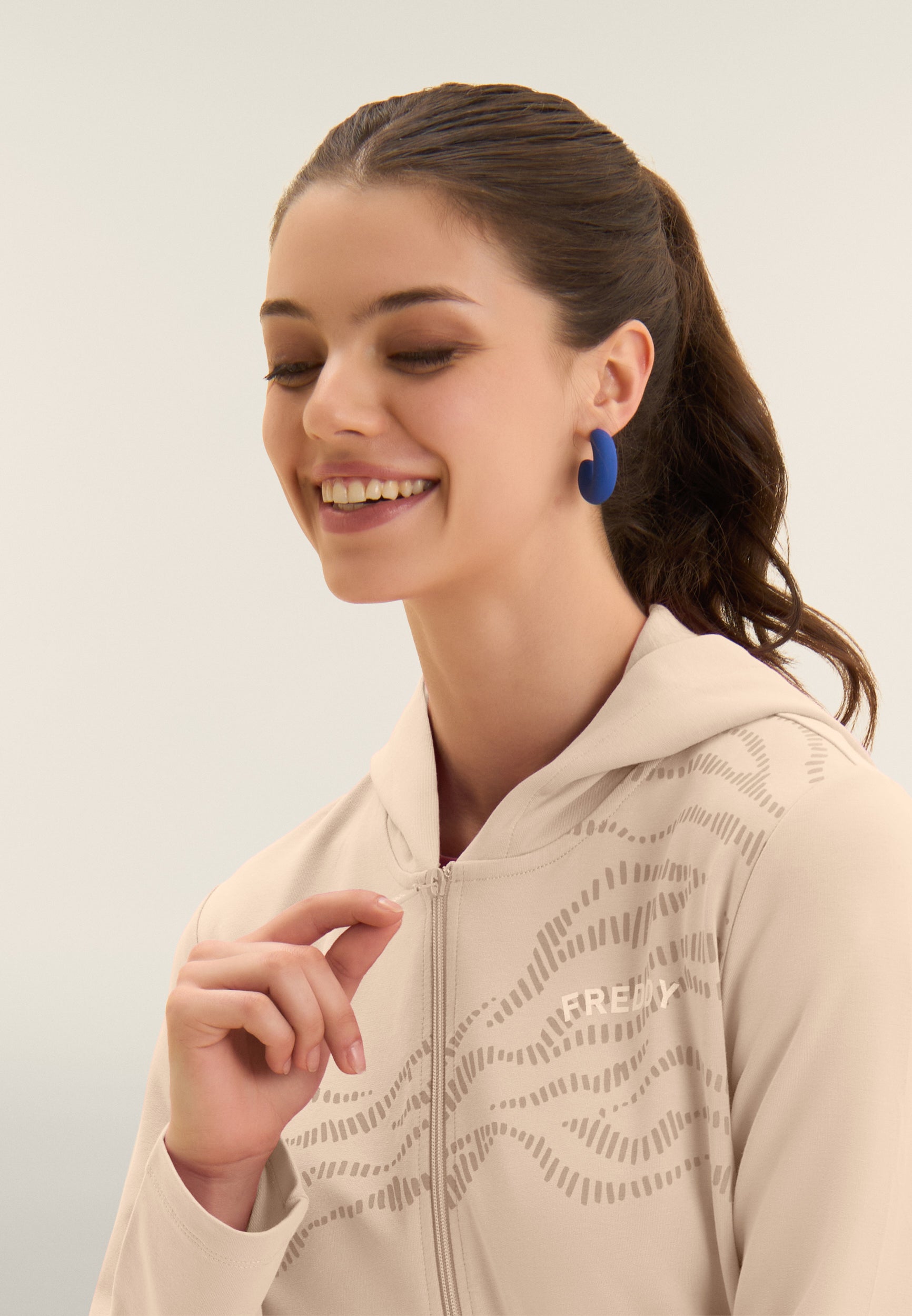 S26WTRS2_W33_-_W_L 4