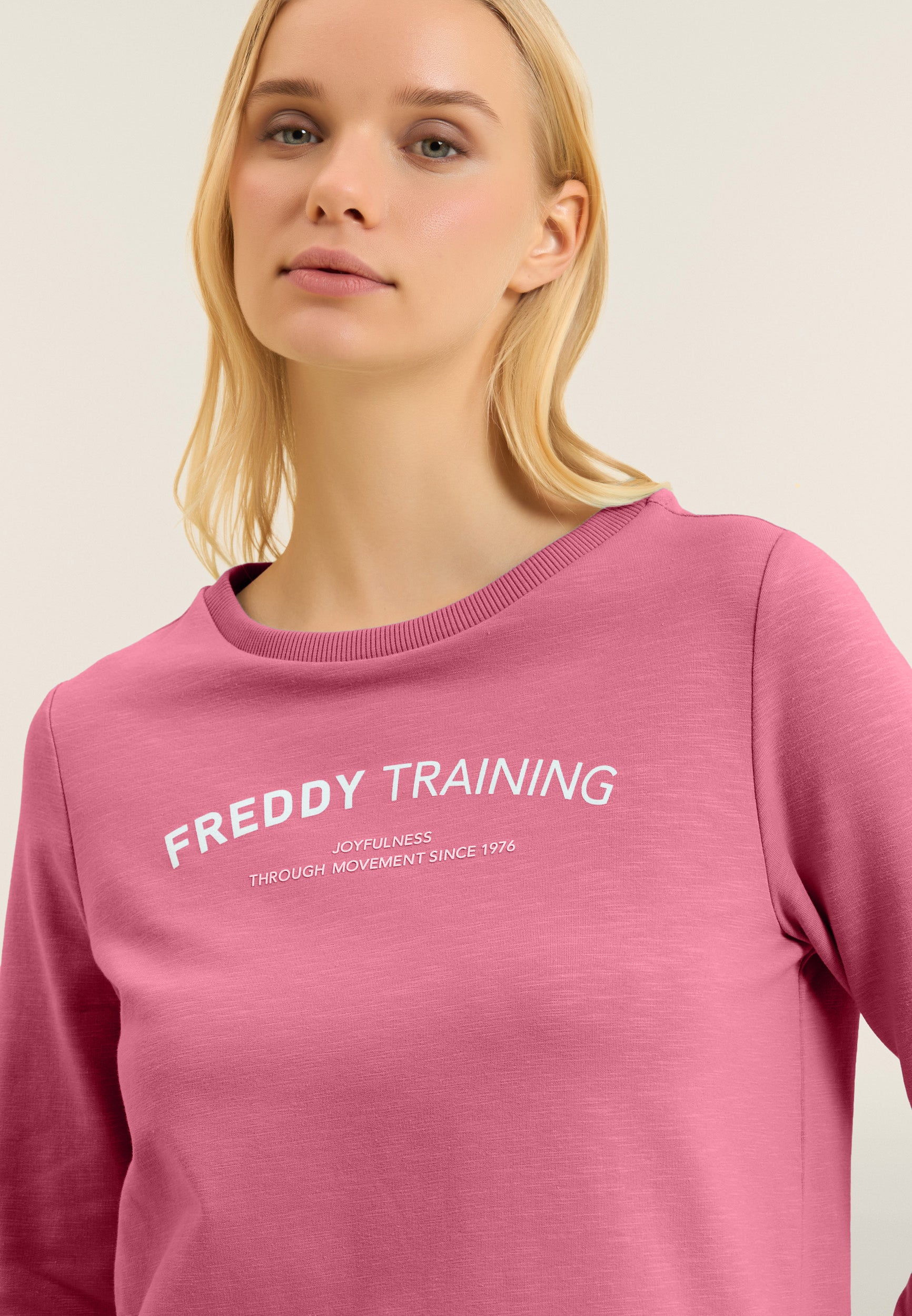 S26WTRS6_P47_-_W_L 4