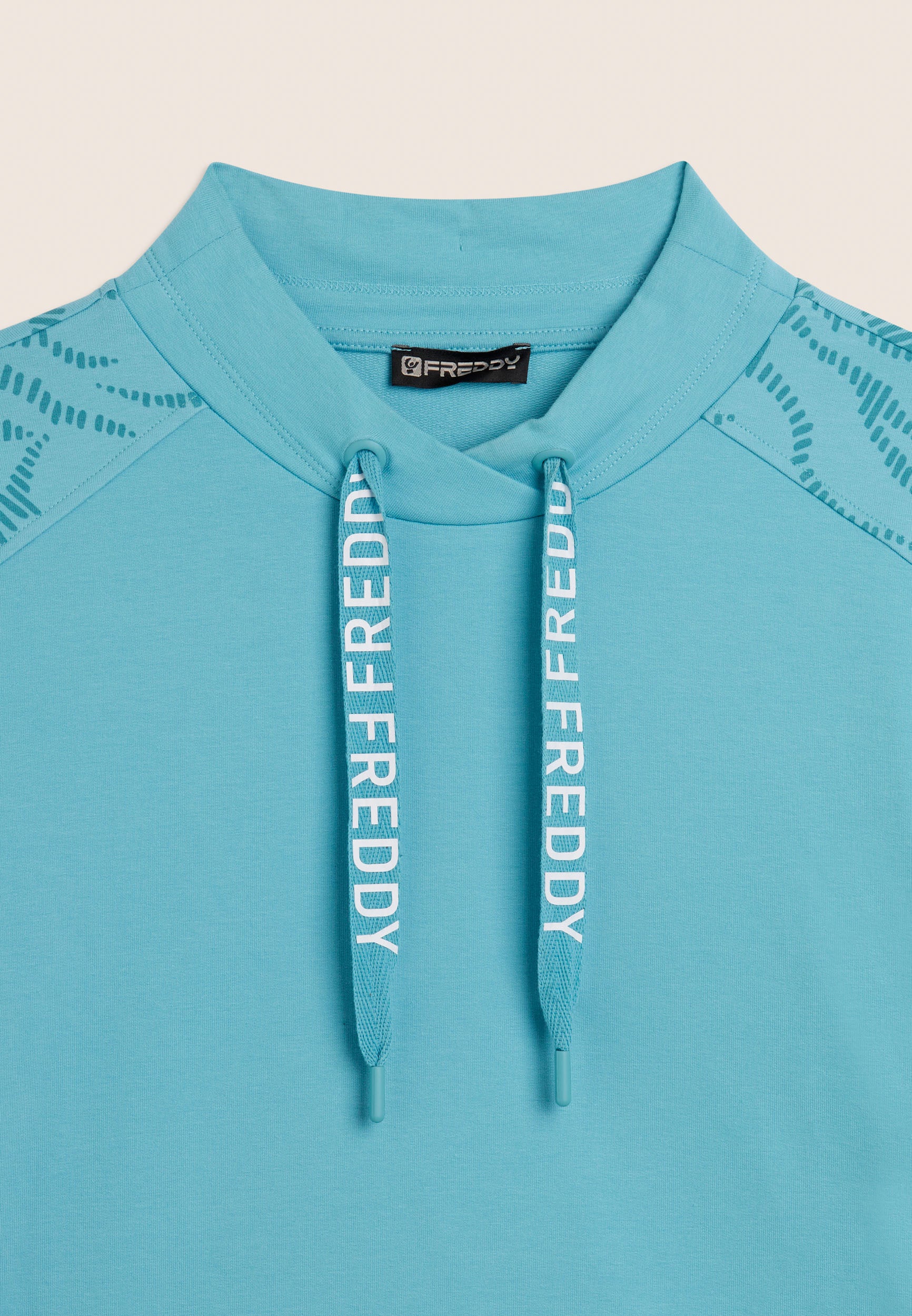 S26WTRS7_CAN135_-_W_L 7