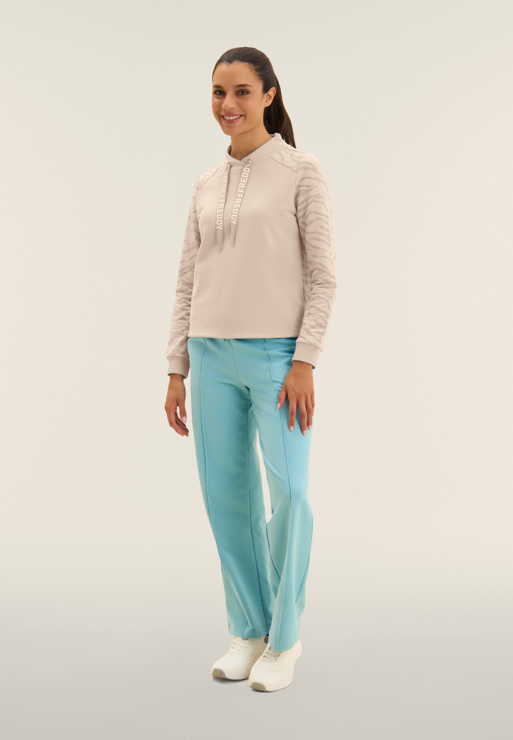 S26WTRS7_WAN137_-_W_L 1