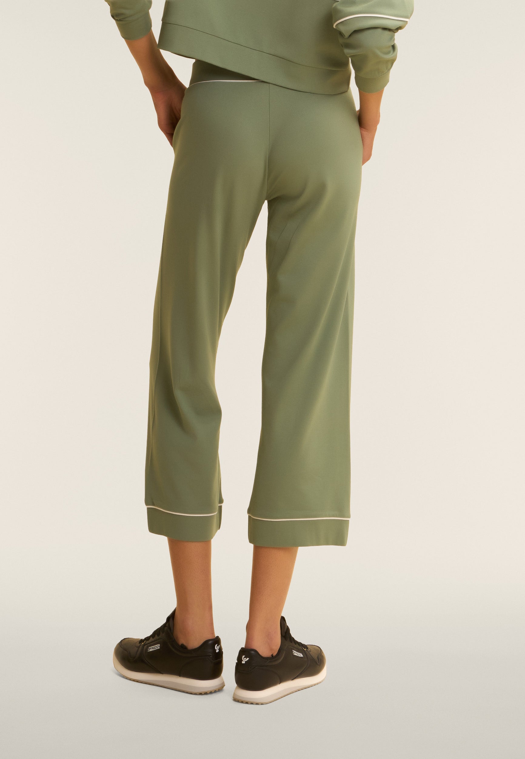 S26WURANO_V46_-_W_L 3