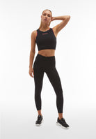 S4WSFB4_NFLO69_-_W_XS 1