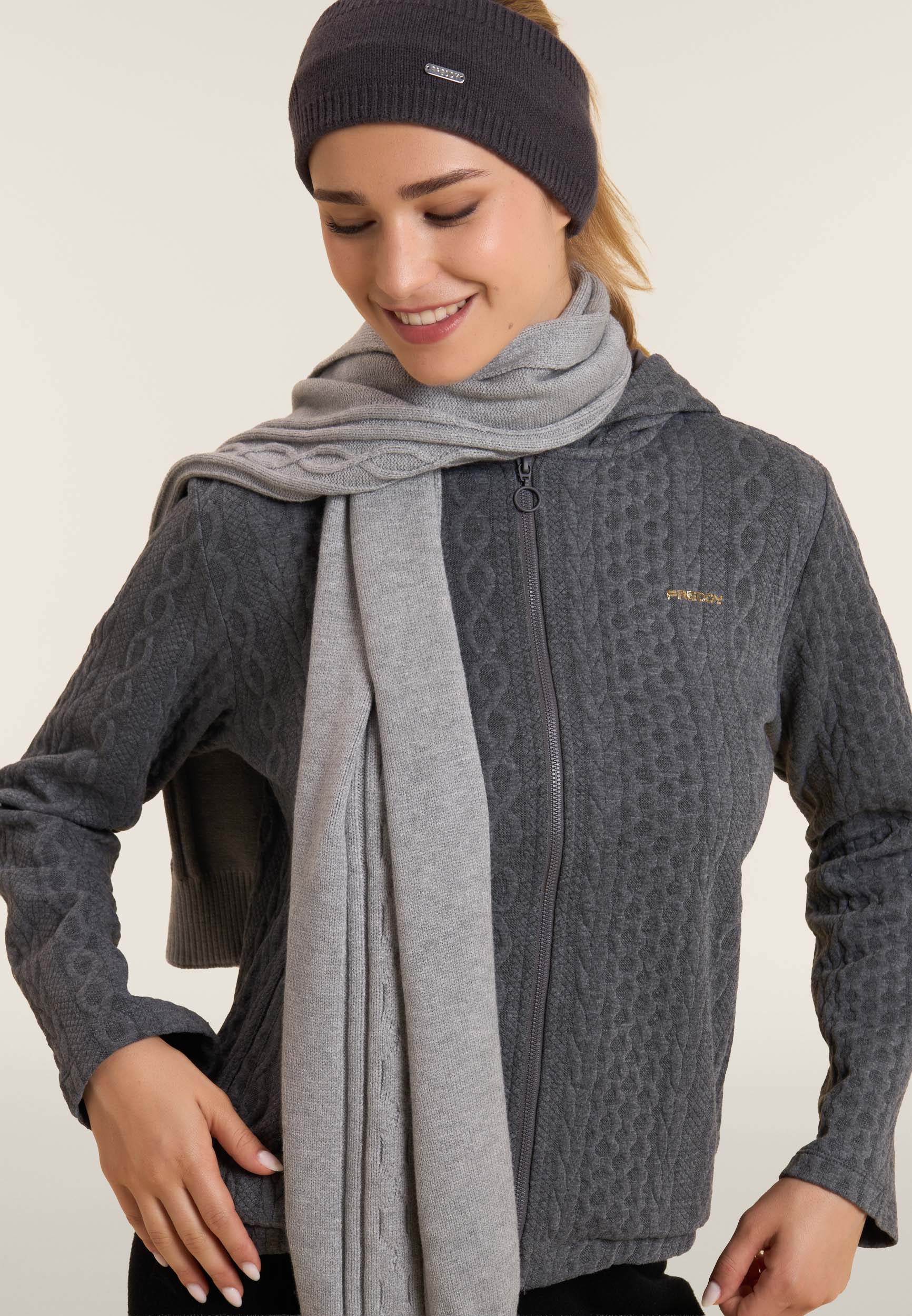 SCARF-BRAID_H_-_6_U 4