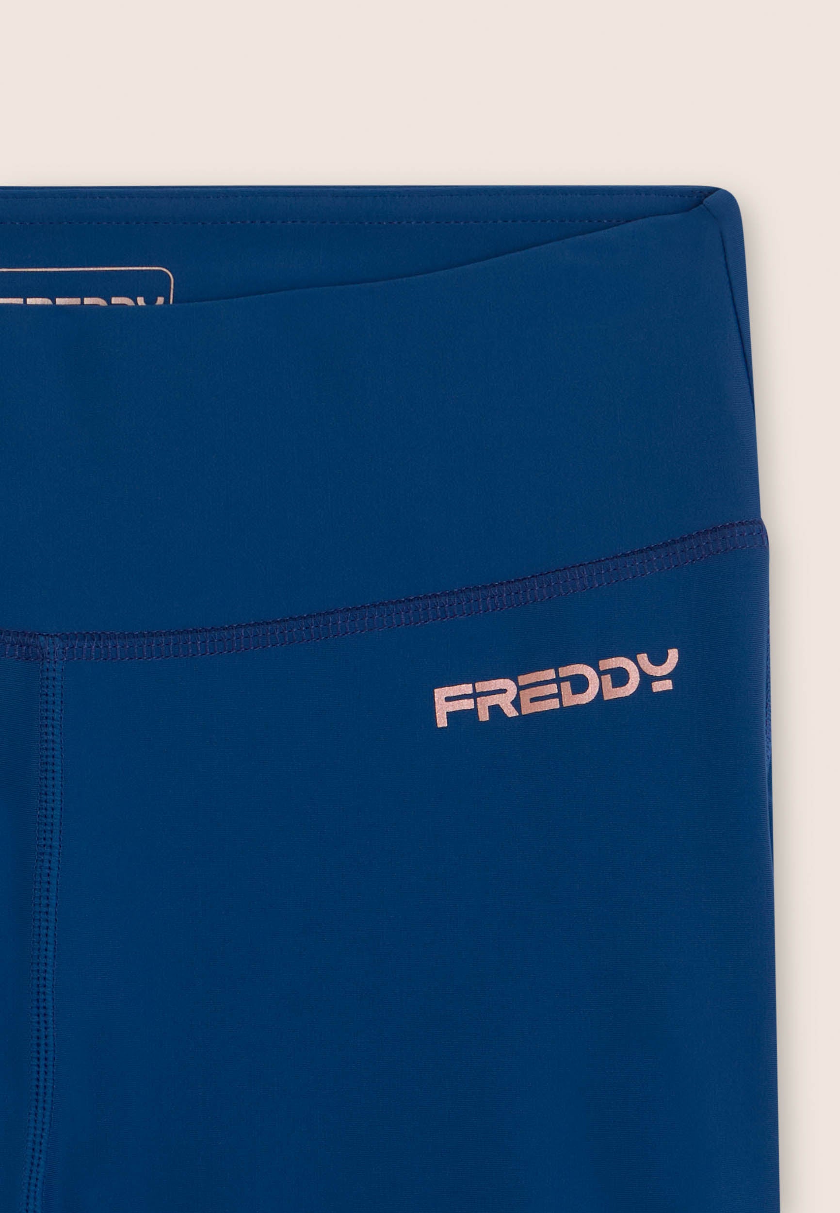 SF11HF2516_B57_-_W_L 3