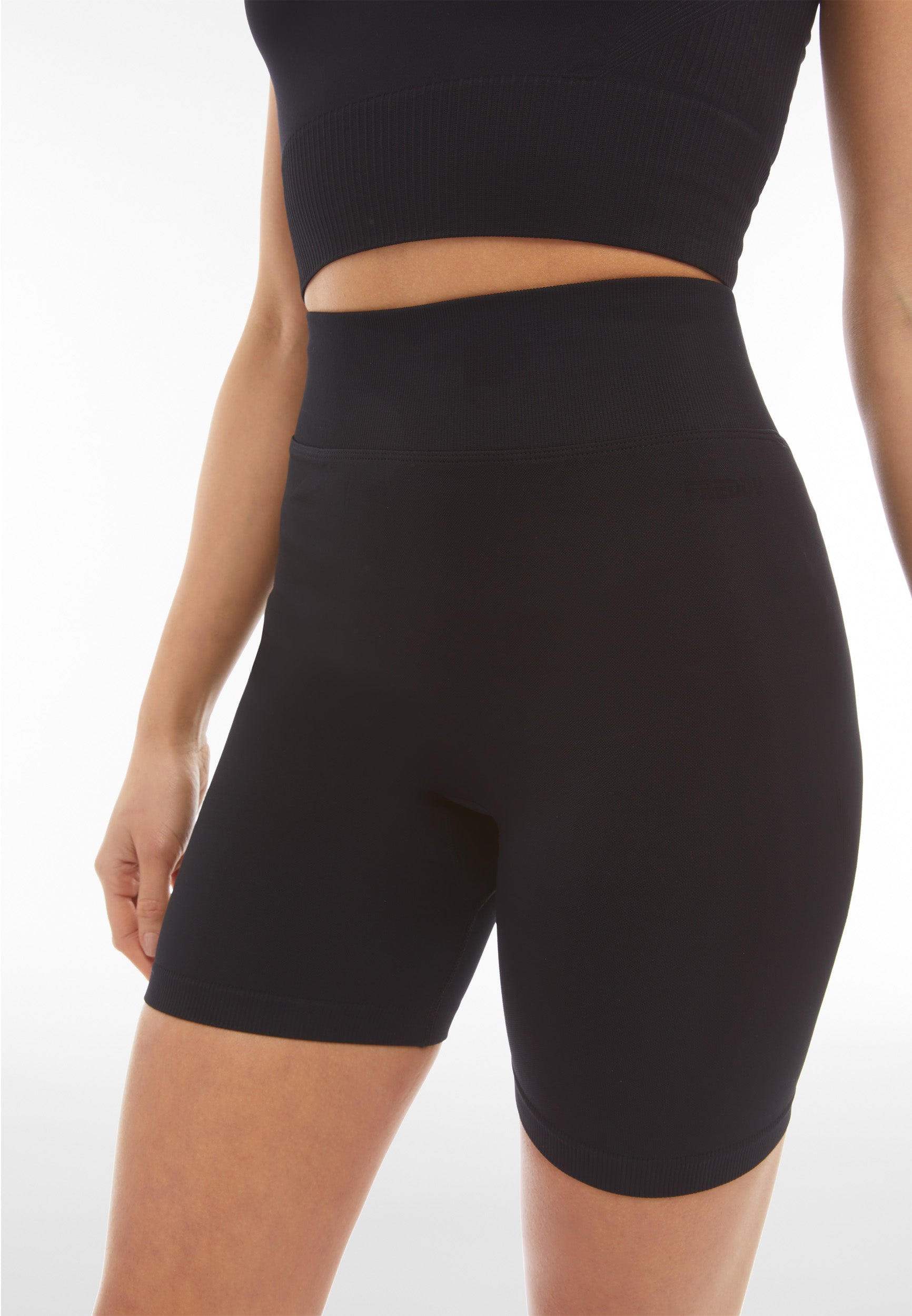 SF46HF301_N_-_67_M/L 4