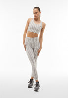 SF5HF310_TRIC1_-_W_XS 2